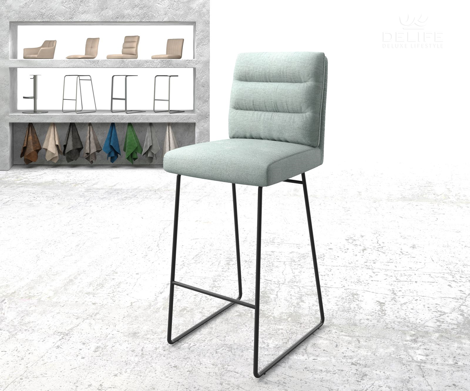 Barska stolica Pela, Materijal: Ravno tkanje