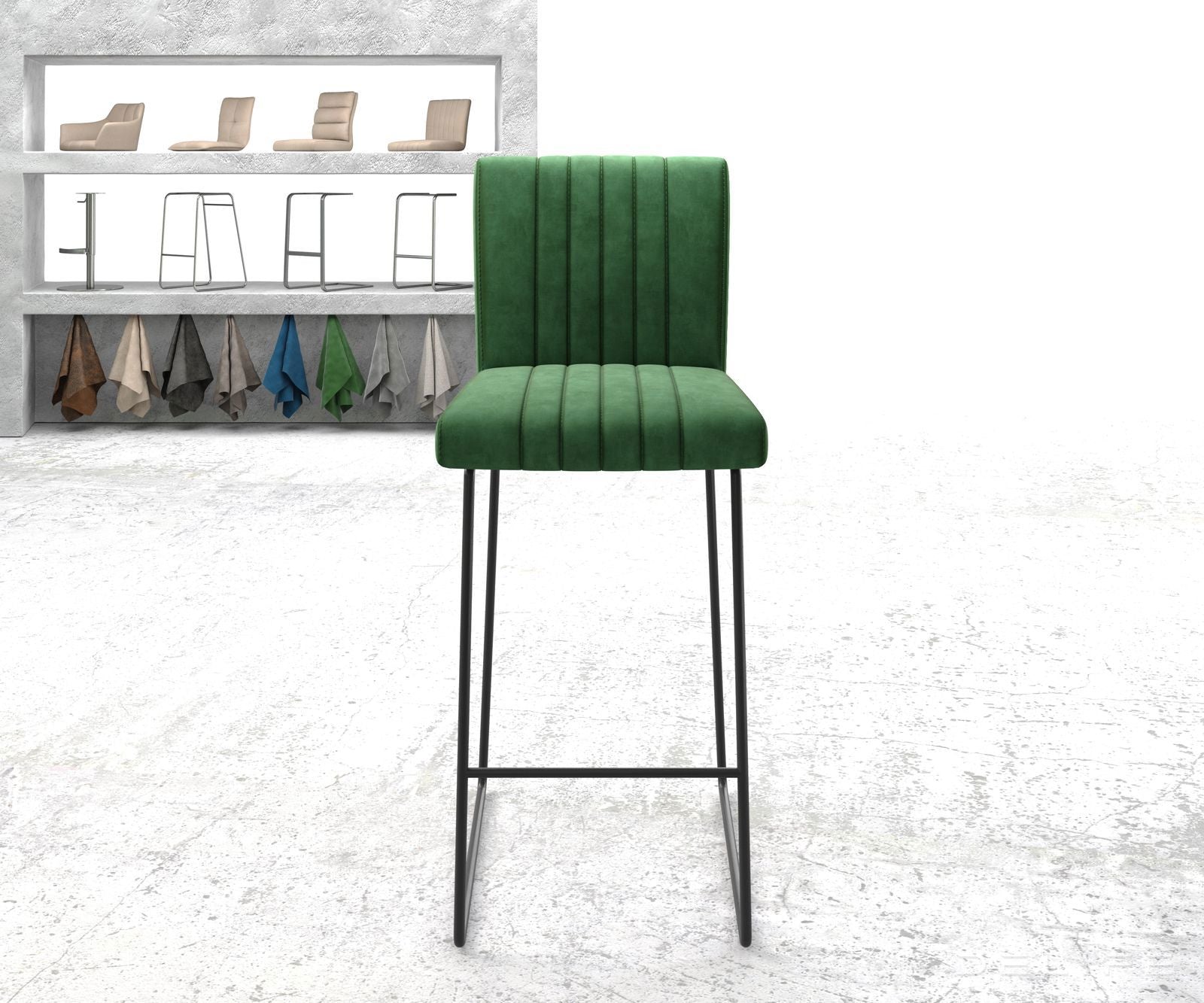 Barska stolica Luiga, Materijal: Baršun