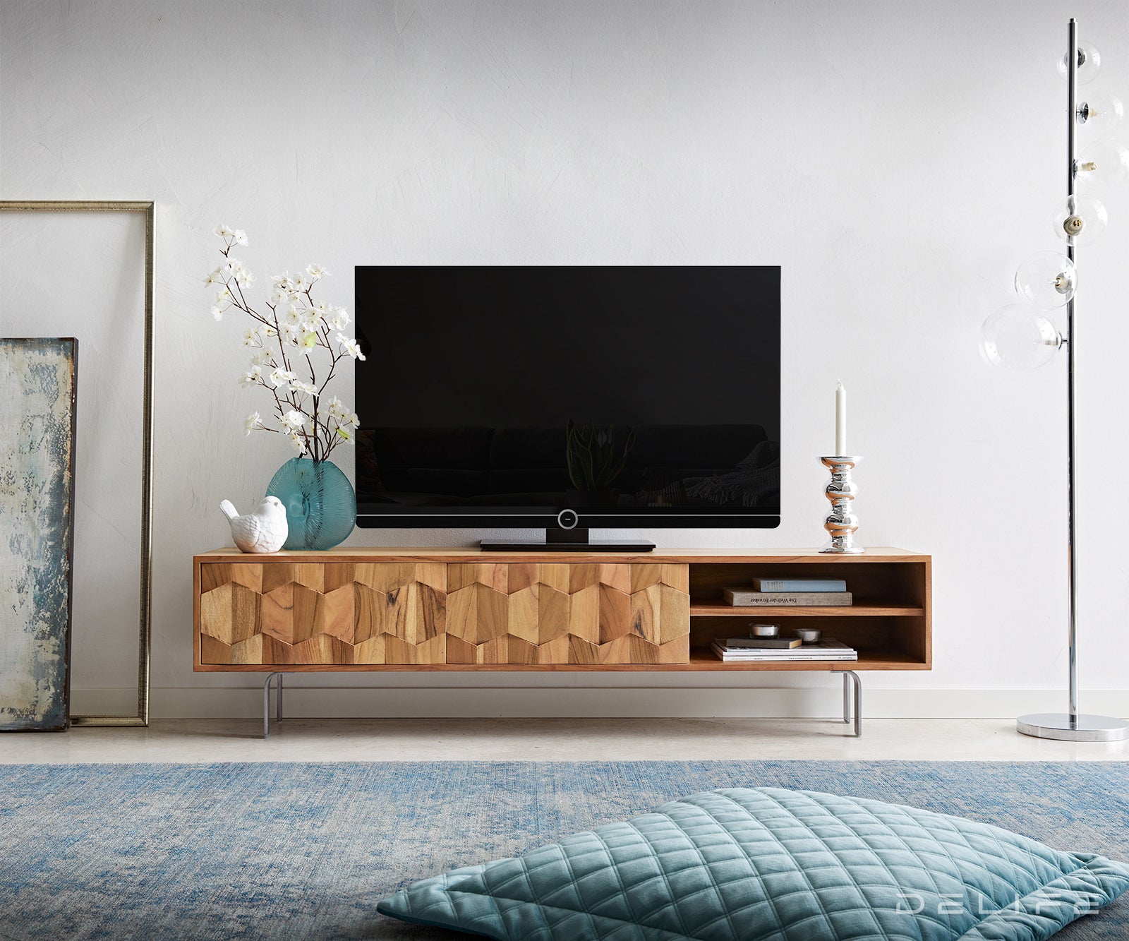 Komoda Fevo 2 vrata, Materijal: Bagrem