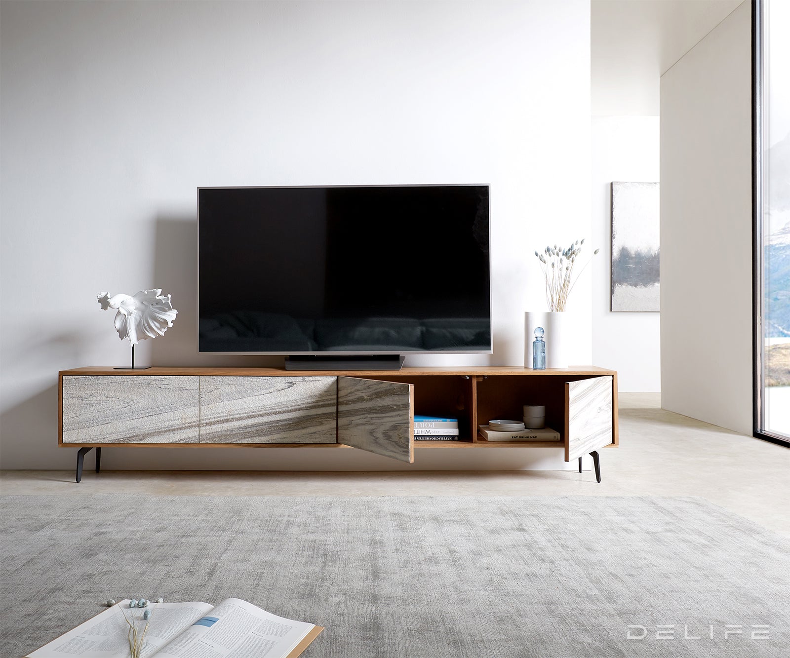 TV Komoda Kleo, Materijal: Bagrem