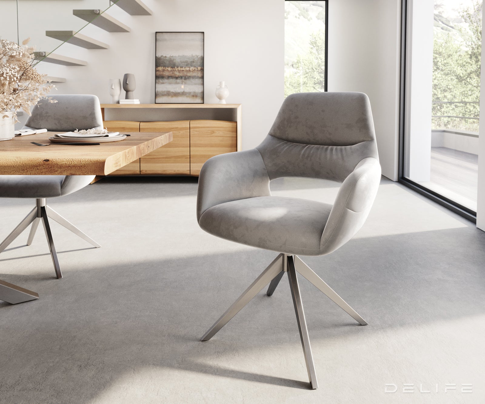 Blagovaonska stolica Yago, Materijal: Baršun