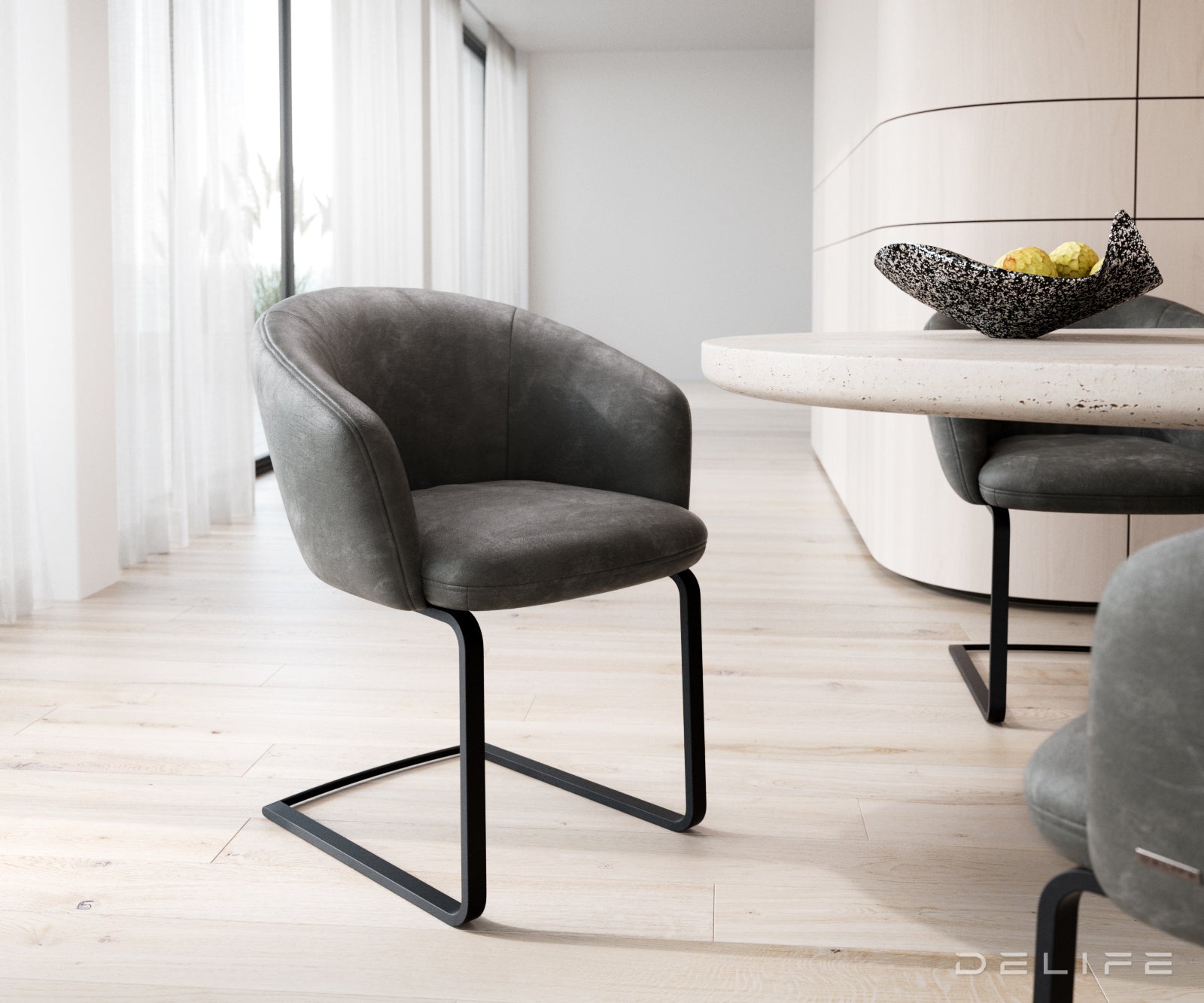 Blagovaonska stolica Caja, Materijal: mikrofibra