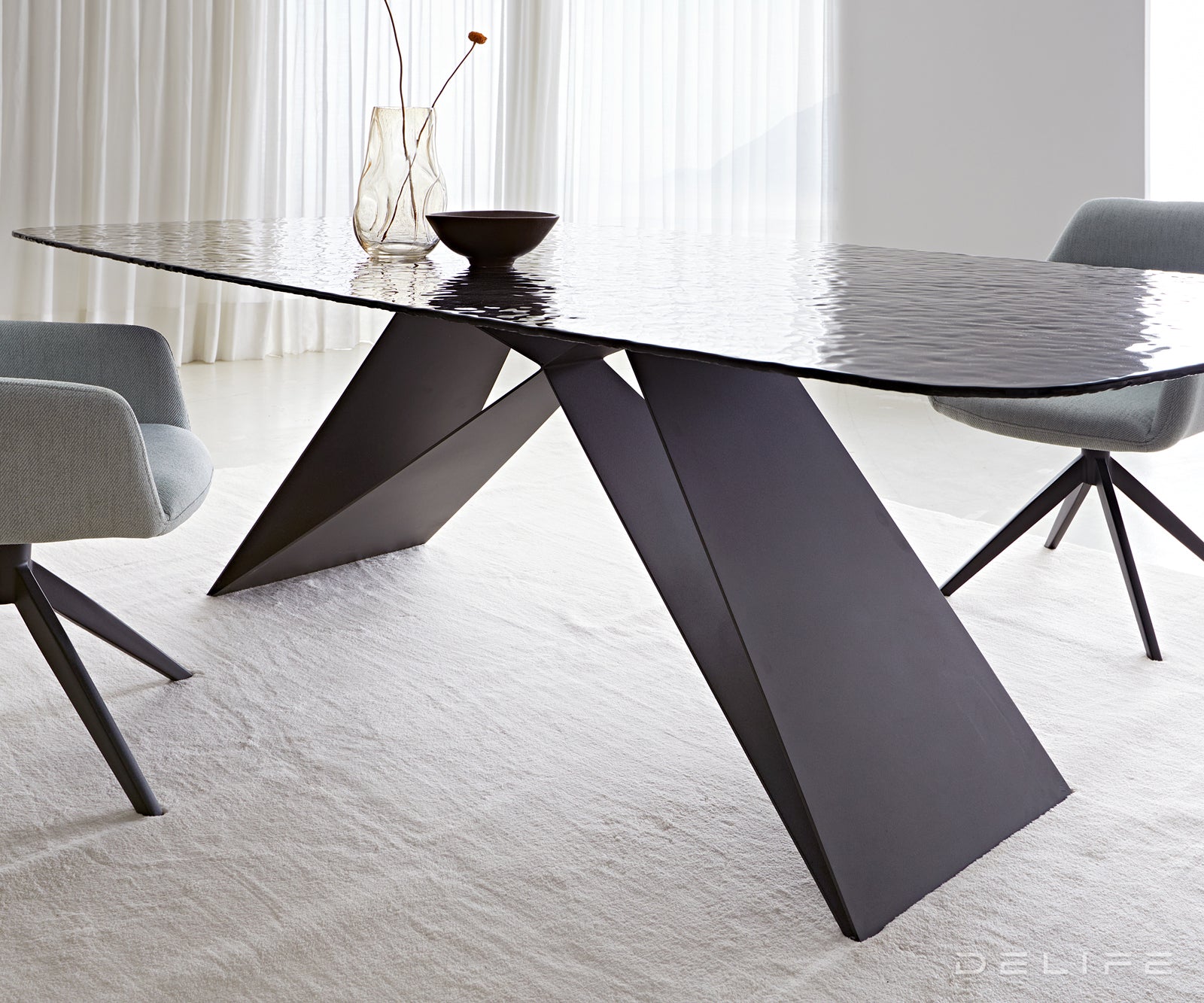 Blagovaonski stol Edge Boot, 240x120cm, Materijal: staklo/metal