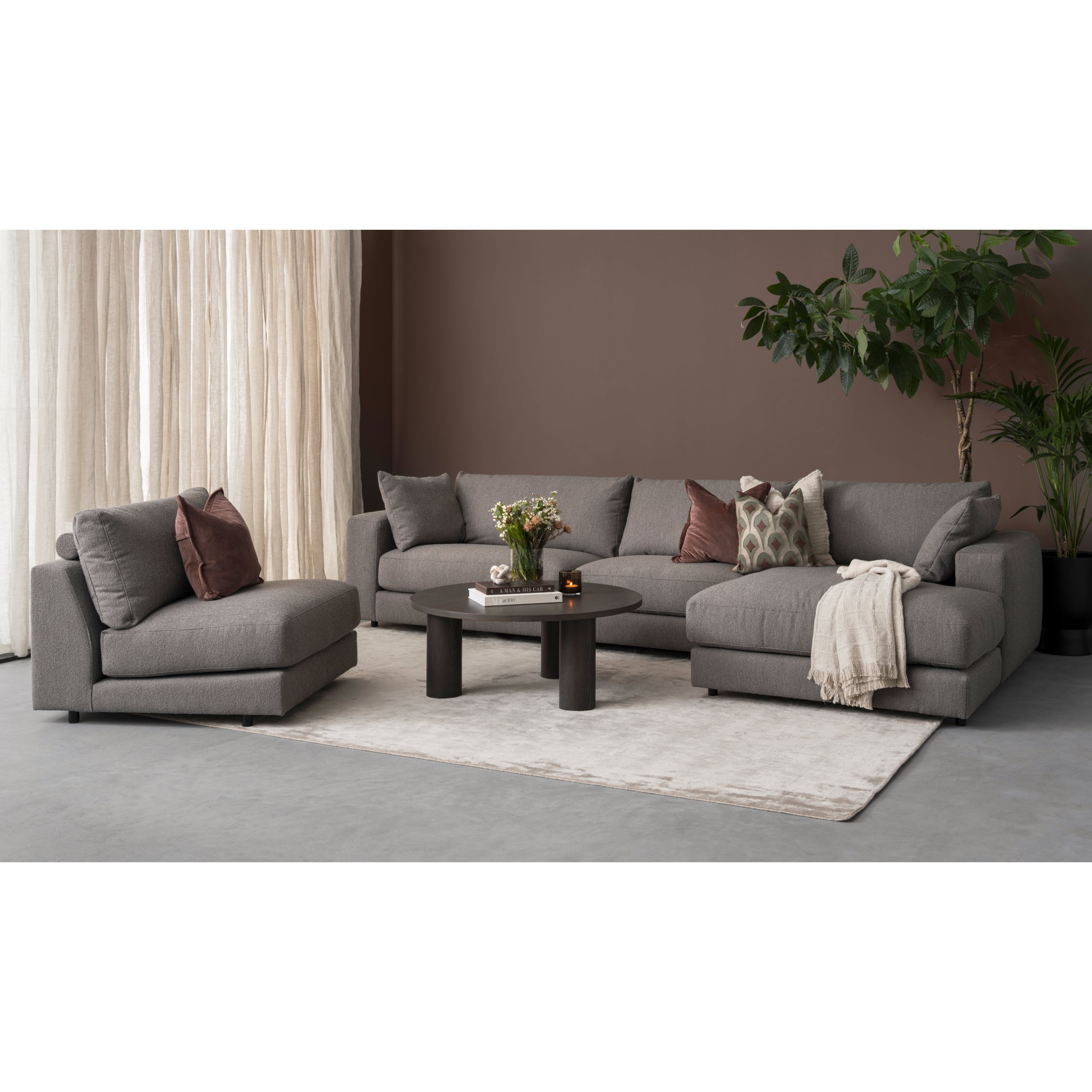 Modularna garnitura Thanos, Materijal: Mogućnost izbora