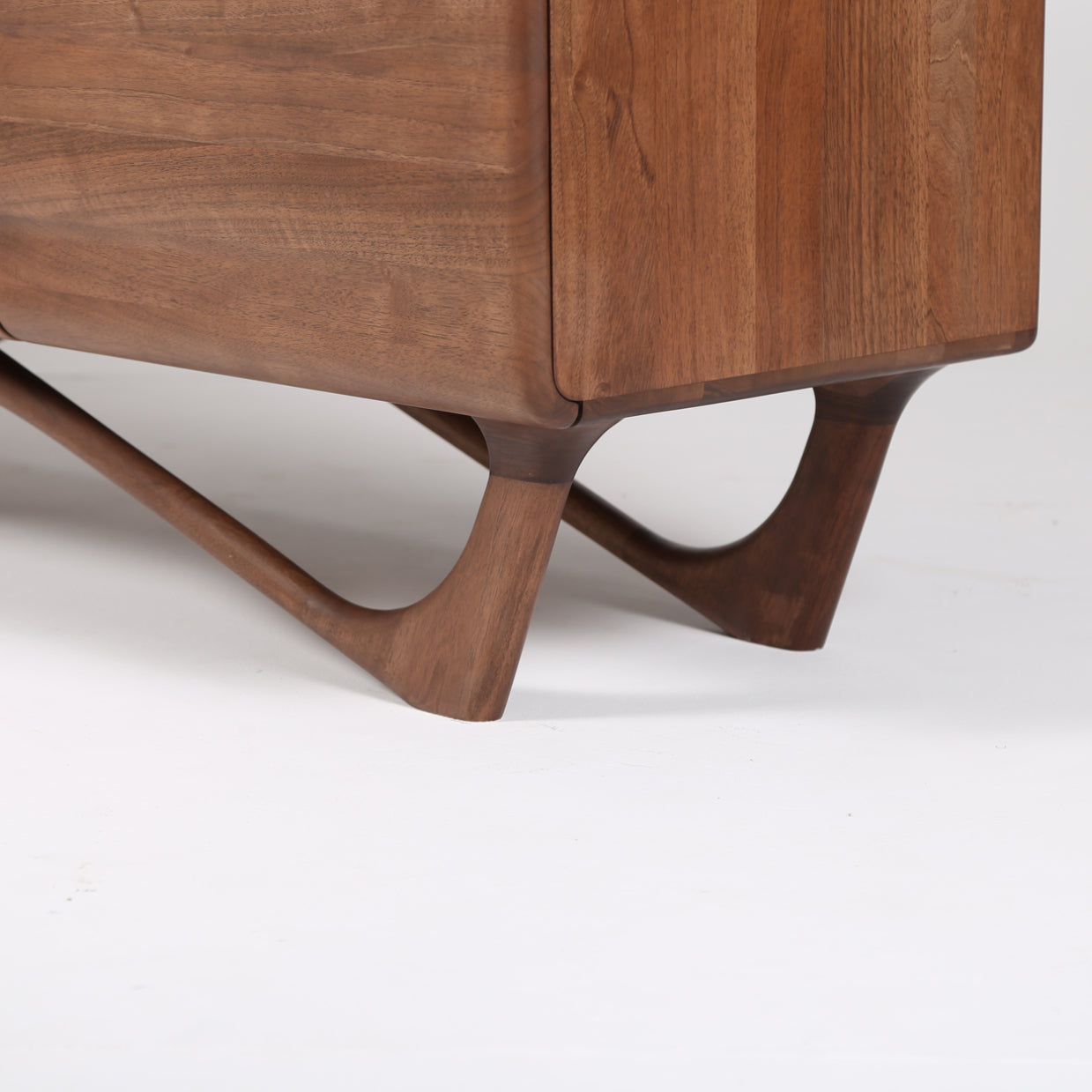 Komoda Antoni Alto 160x96cm, Materijal: Puno drvo Orah