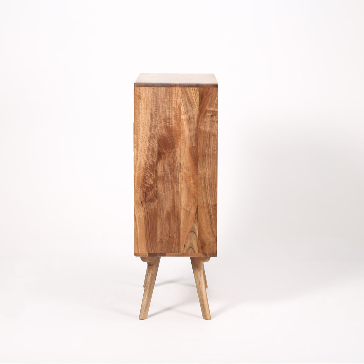 Komoda Amadeo 66x110cm, Materijal: Puno drvo Orah