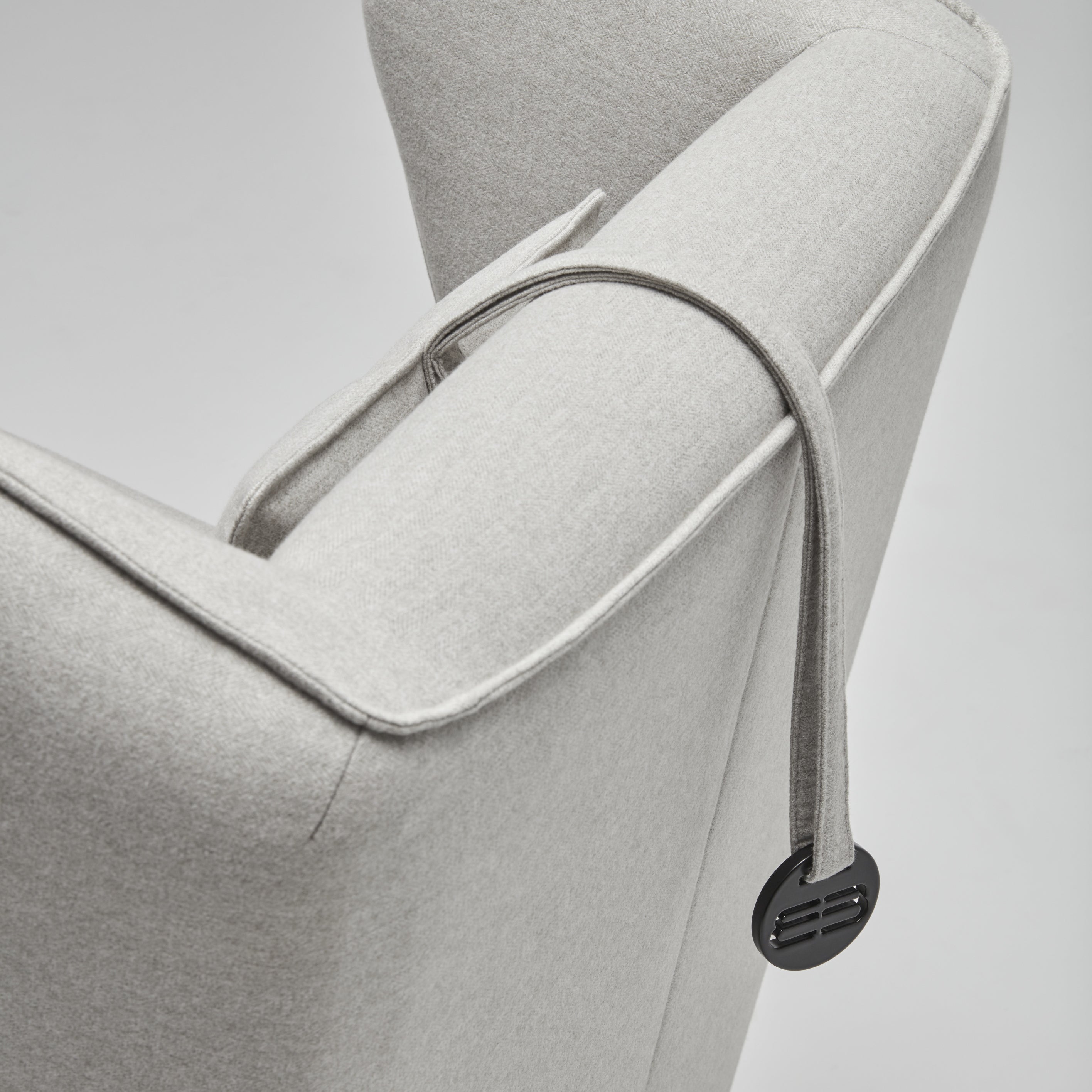 Fotelja Brooklyn, Materijal: Mogućnost izbora