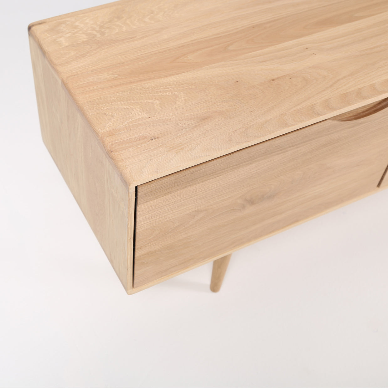 Tv Komoda Primo Bassa 200x41.5cm, Materijal: Puno drvo Hrast