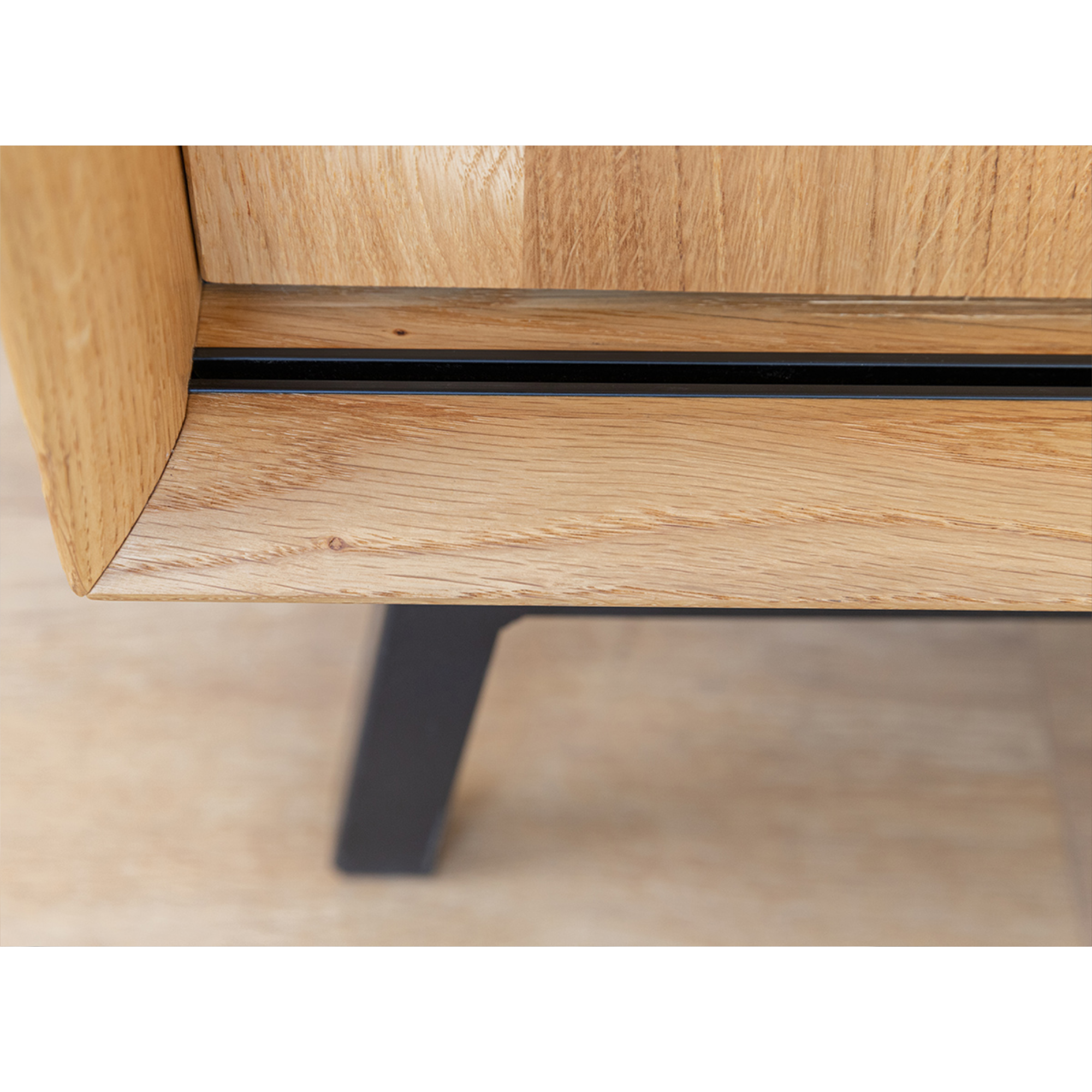 Vitrina Modern Loft 45x200cm, Materijal: Masivno Drvo Hrast