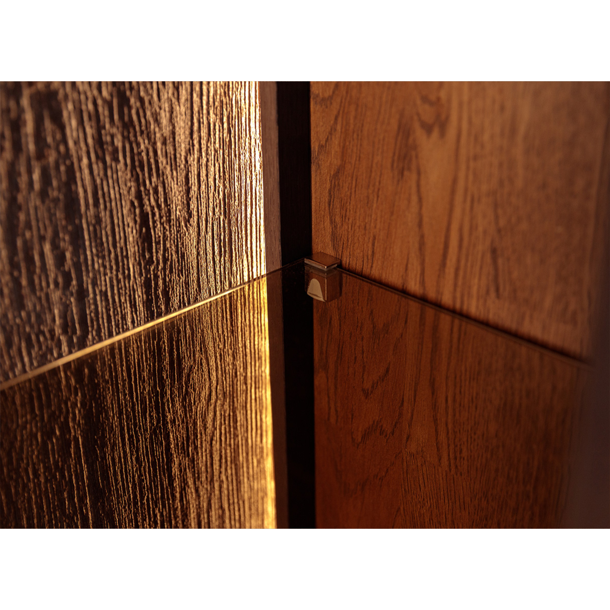 Vitrina Collodi 43x205cm, Materijal: Masivno Drvo Hrast