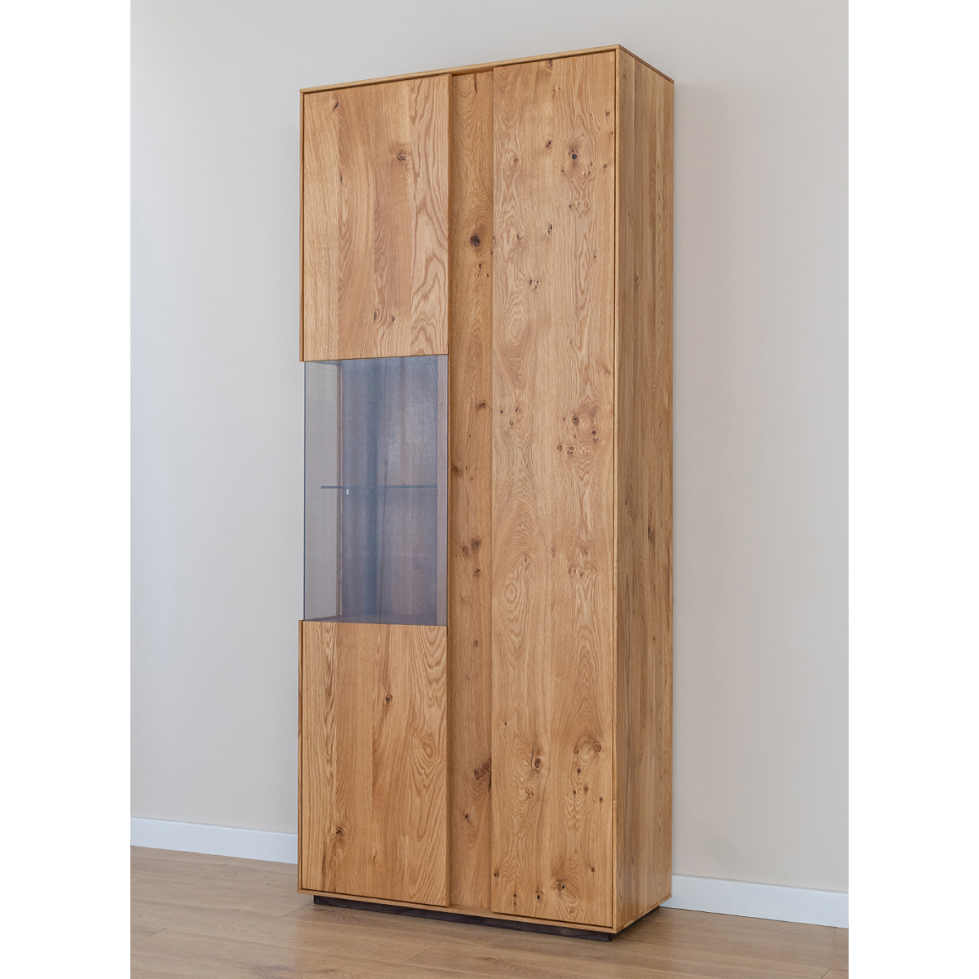 Vitrina Collodi 84,50x205cm, Materijal: Masivno Drvo Hrast