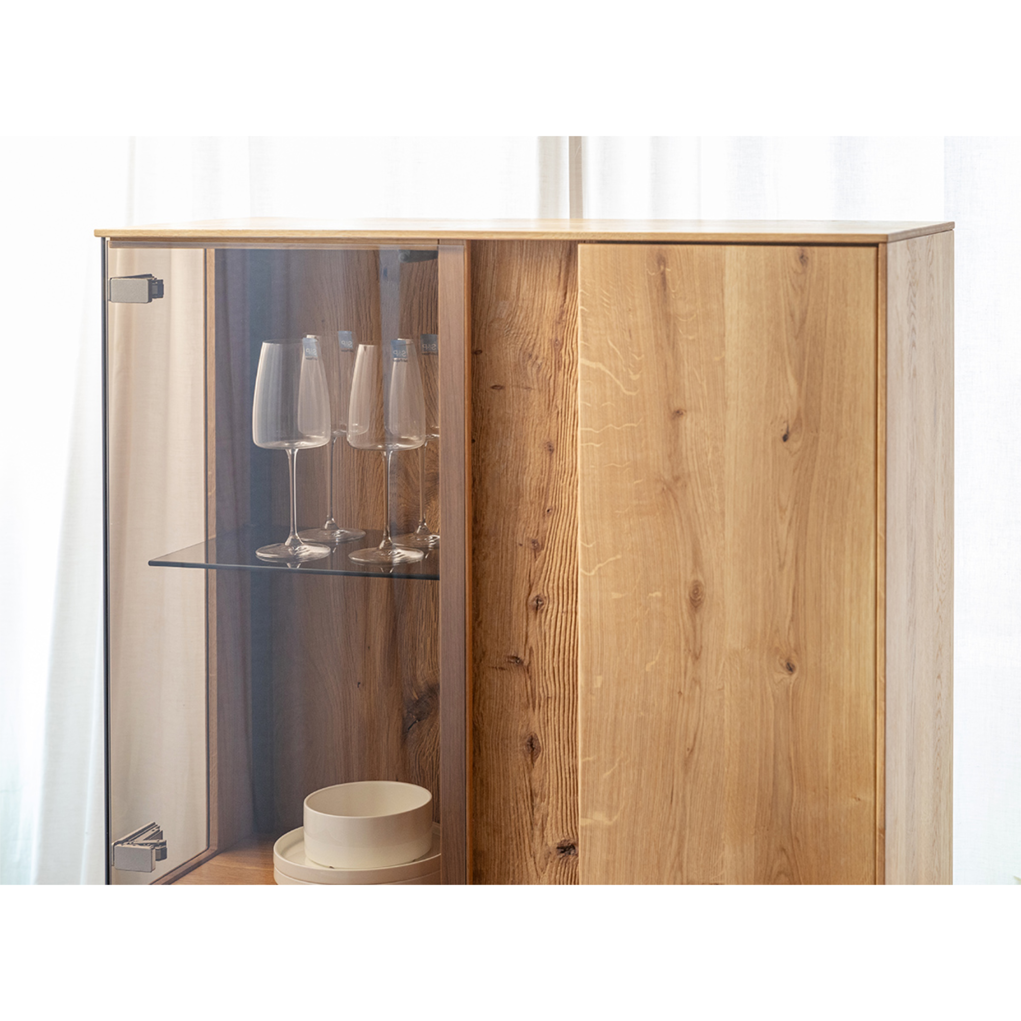 Vitrina Collodi 85x140cm, Materijal: Masivno Drvo Hrast