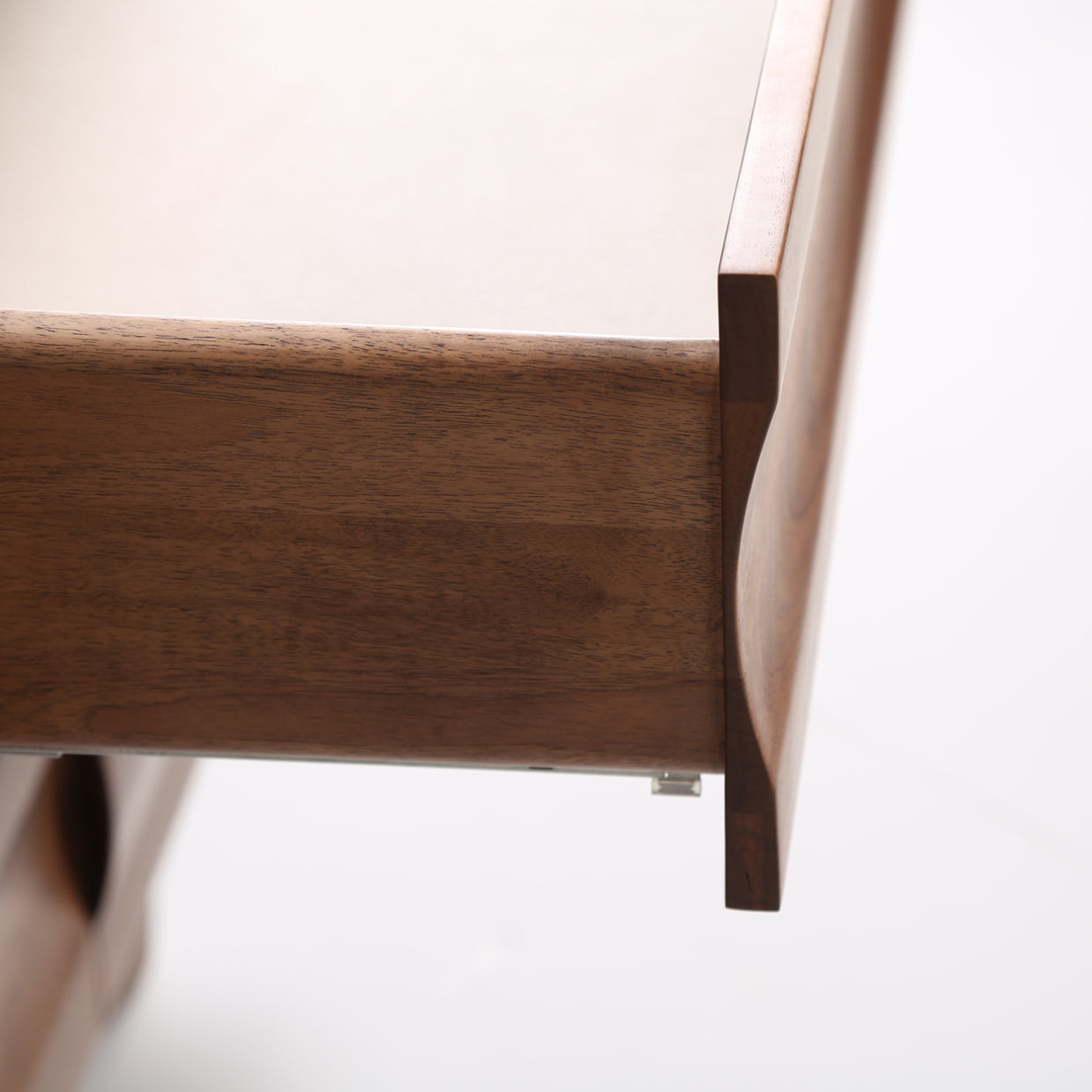 Komoda Antoni Alto 160x96cm, Materijal: Puno drvo Orah