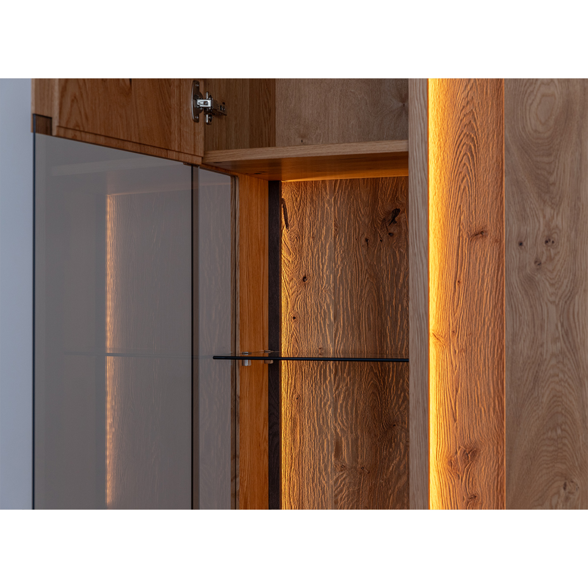 Vitrina Collodi 84,50x205cm, Materijal: Masivno Drvo Hrast