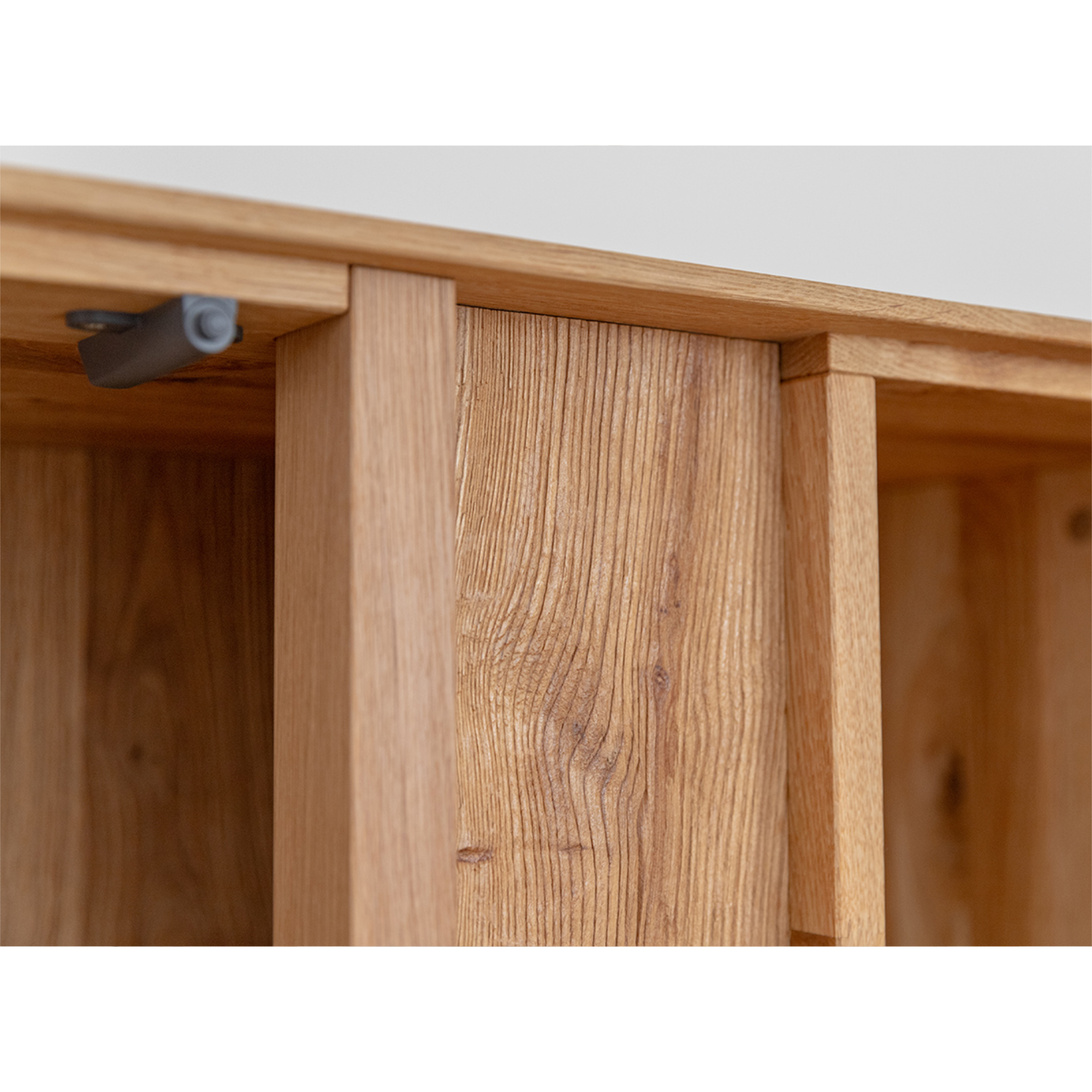Vitrina Collodi 85x140cm, Materijal: Masivno Drvo Hrast