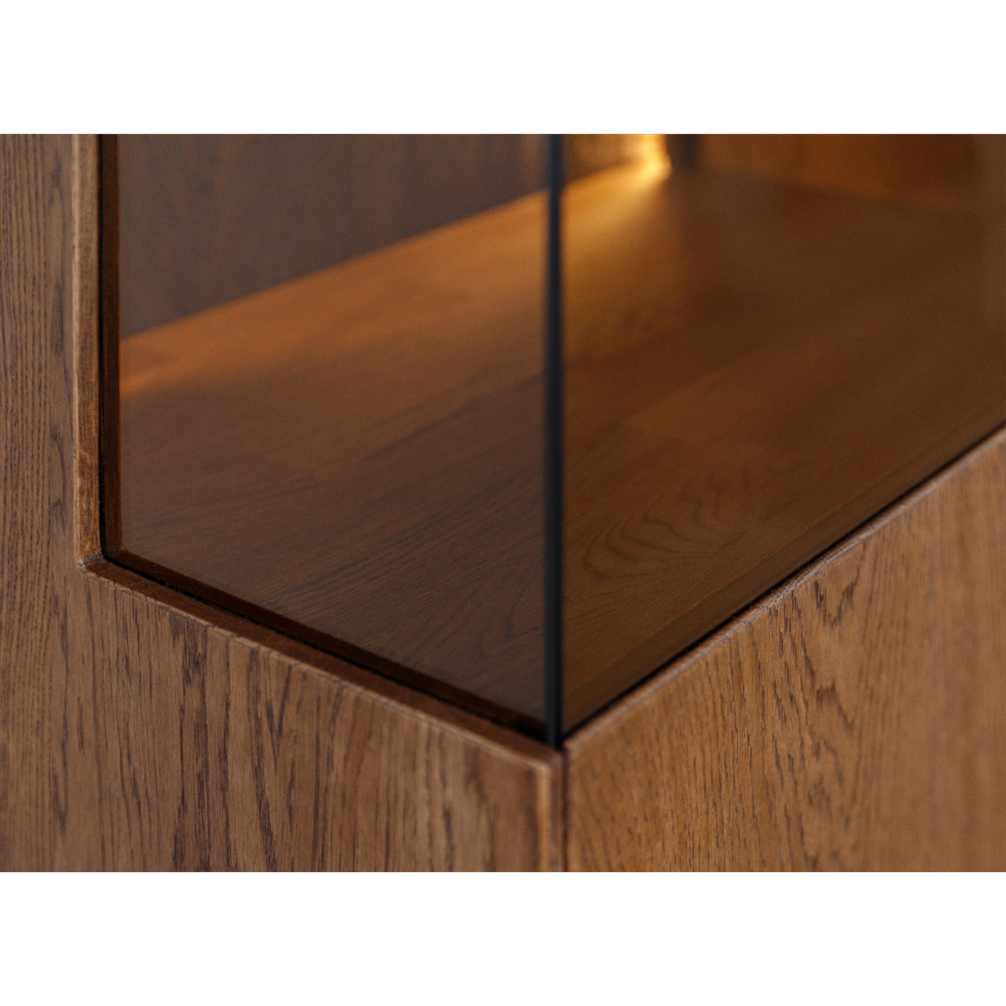Vitrina Collodi 85x140cm, Materijal: Masivno Drvo Hrast