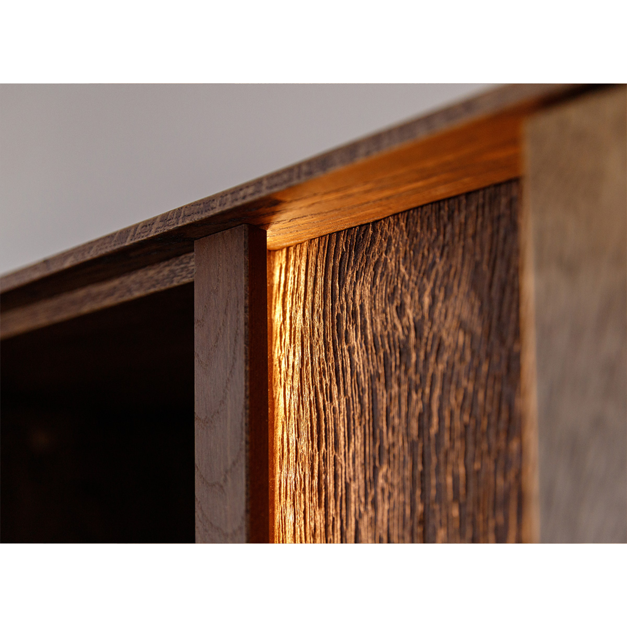 Staklena Vitrina Collodi 135x115cm, Materijal: Masivno Drvo Hrast