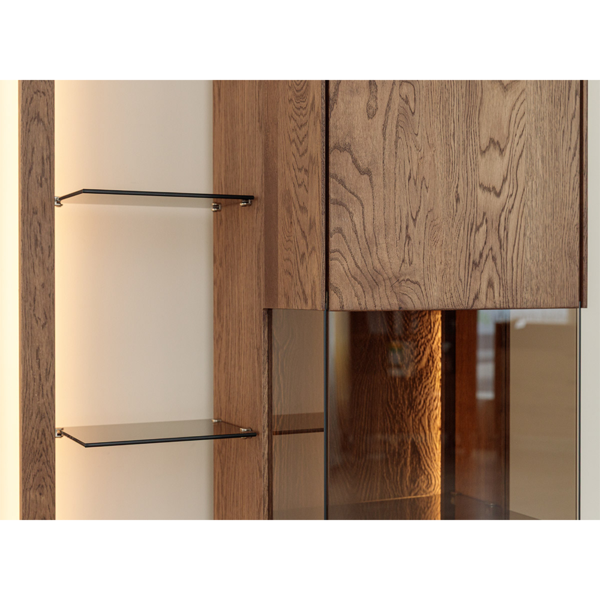 Vitrina Collodi 73x195cm, Materijal: Masivno Drvo Hrast