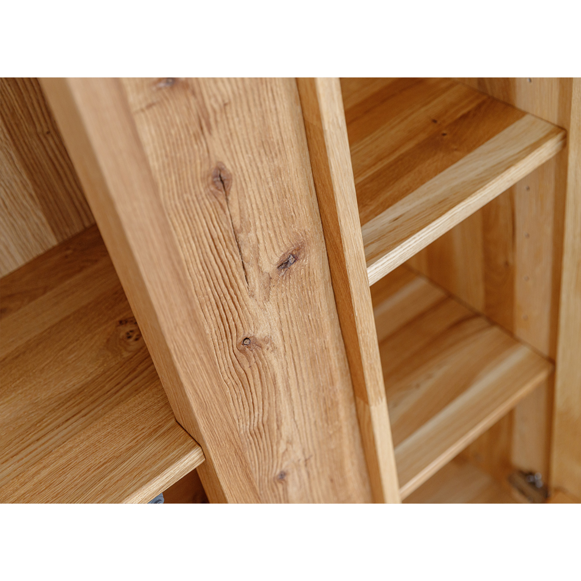 Vitrina Collodi 85x140cm, Materijal: Masivno Drvo Hrast