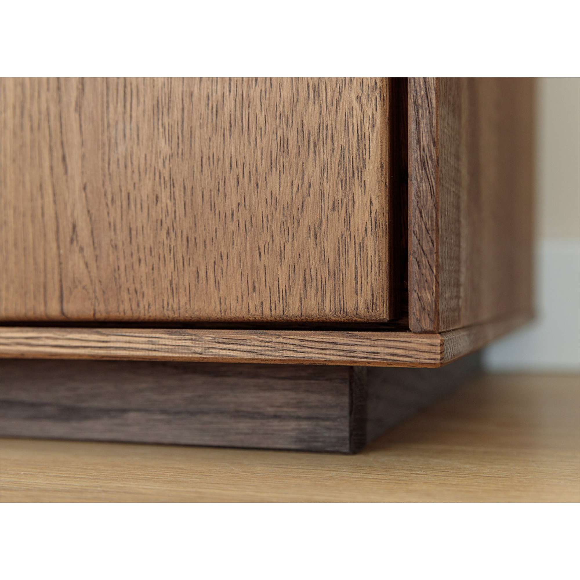 Vitrina Collodi 135x115cm, Materijal: Masivno Drvo Hrast