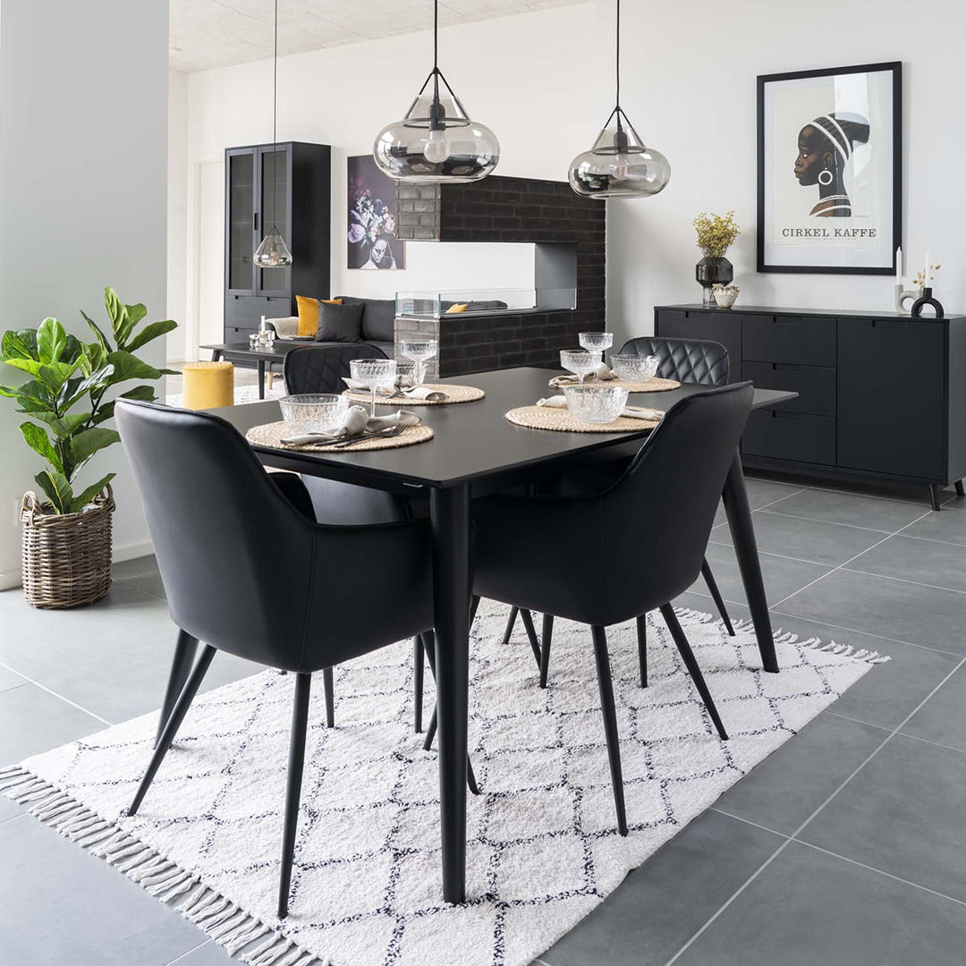 Blagovaonska stolica Harbo, Materijal: PU