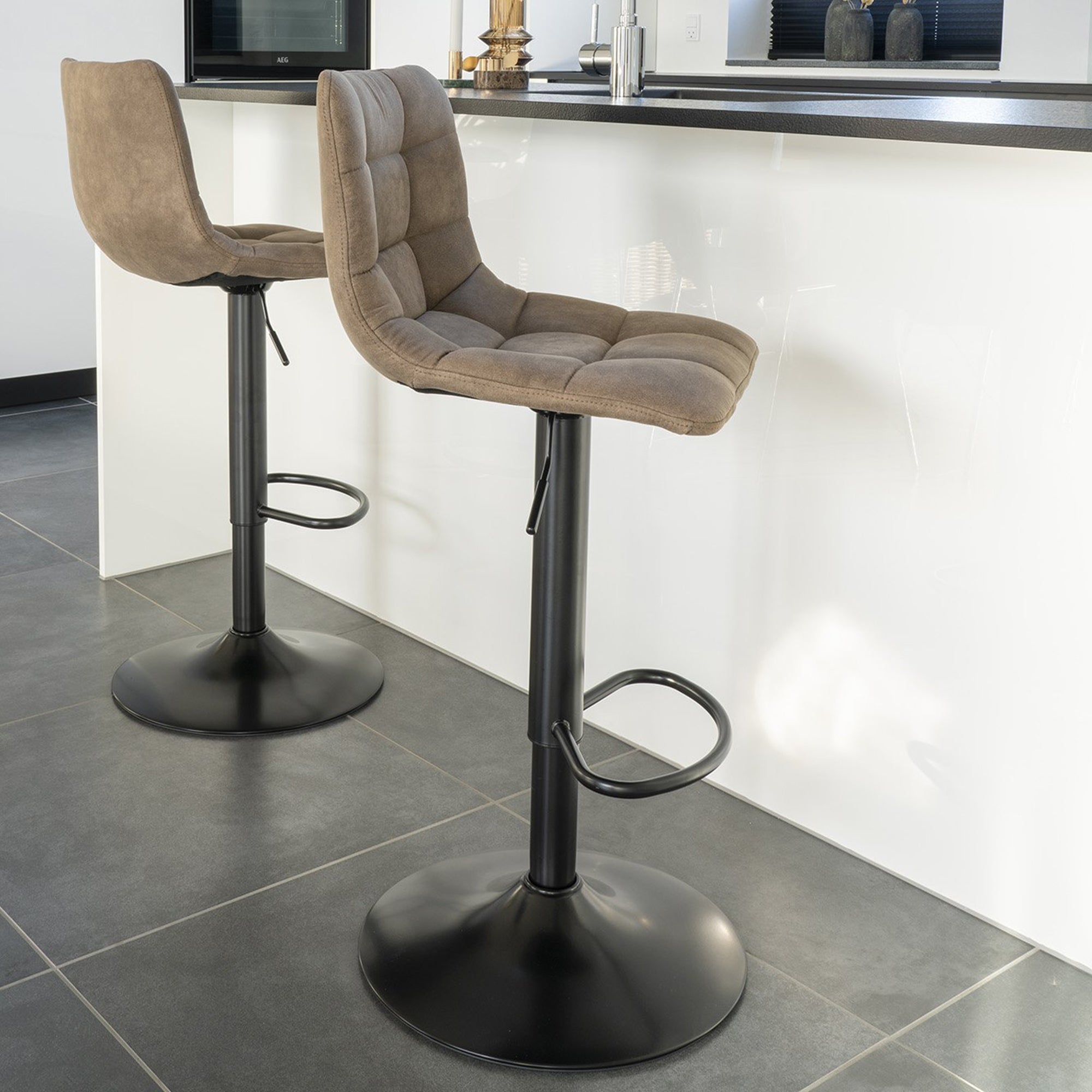 Barska stolica Middelfart, Materijal: Mikrofibra