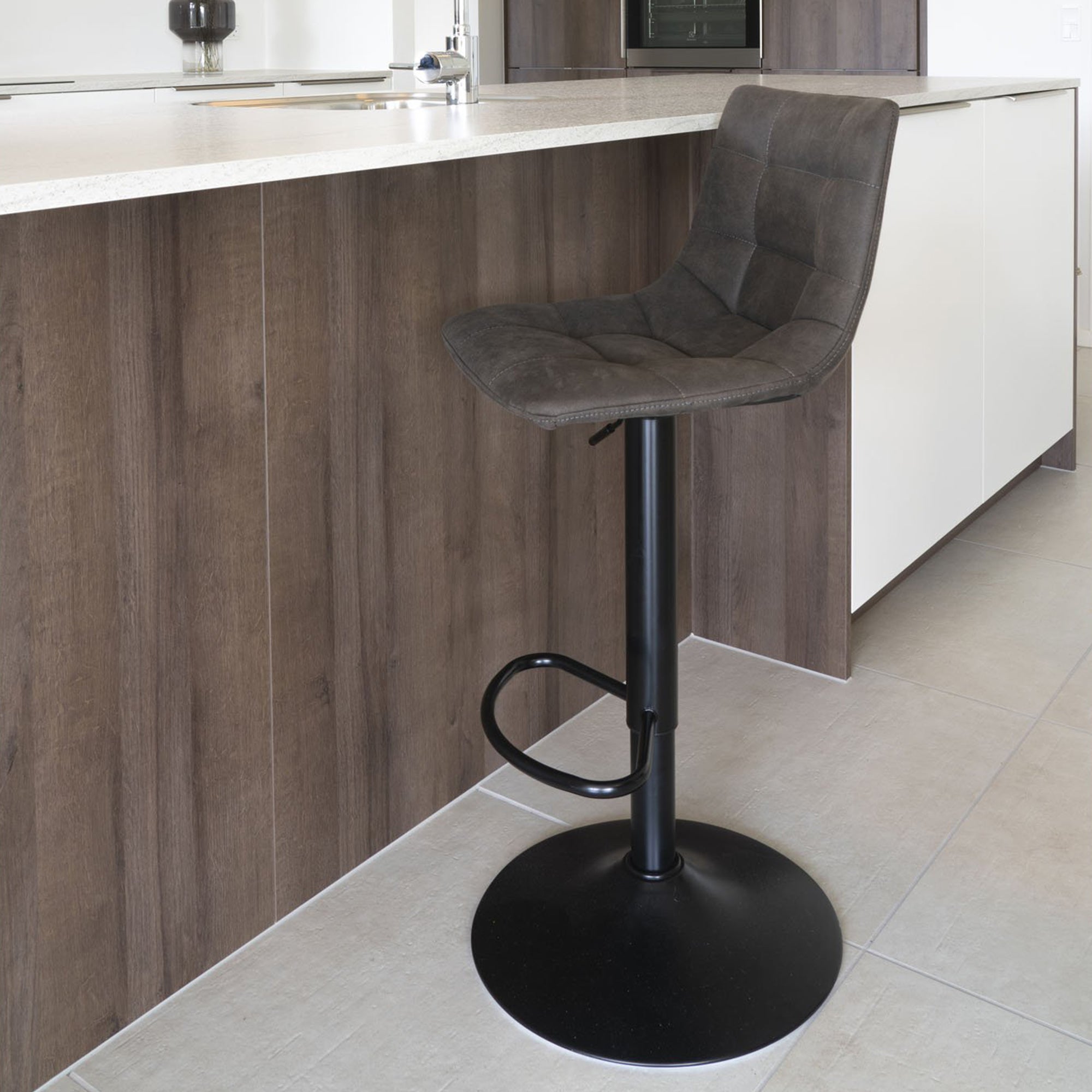 Barska stolica Middelfart, Materijal: Mikrofibra