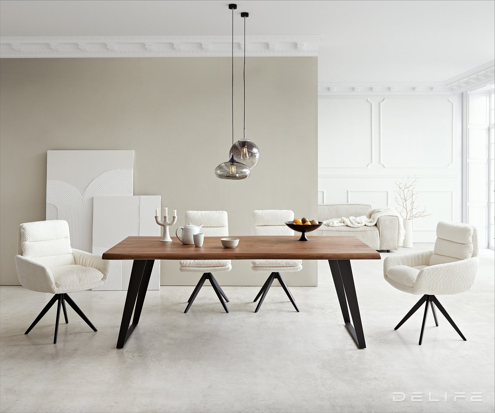 Blagovaonski stol Edge, Materijal: Bagrem, Debljina ploče: 3,5cm