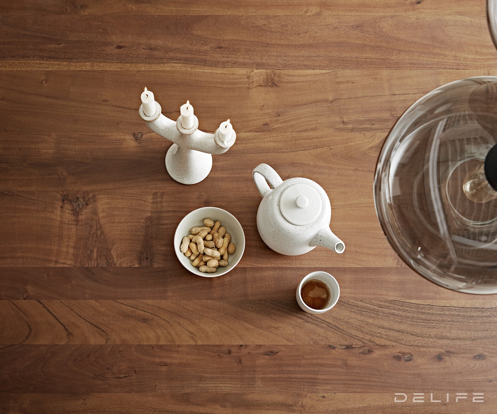 Blagovaonski stol Edge, Materijal: Bagrem, Debljina ploče: 3,5cm