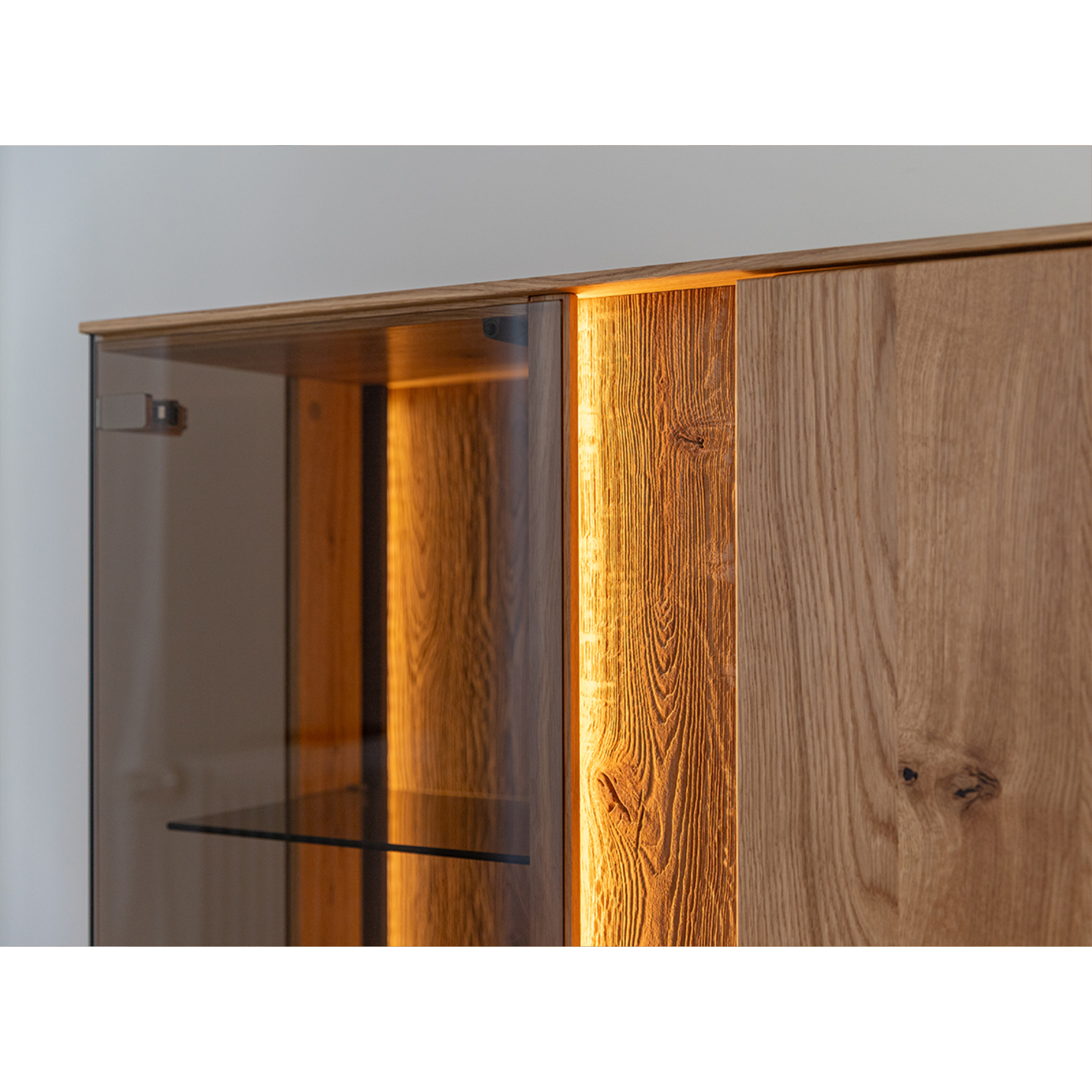 Vitrina Collodi 135x115cm, Materijal: Masivno Drvo Hrast