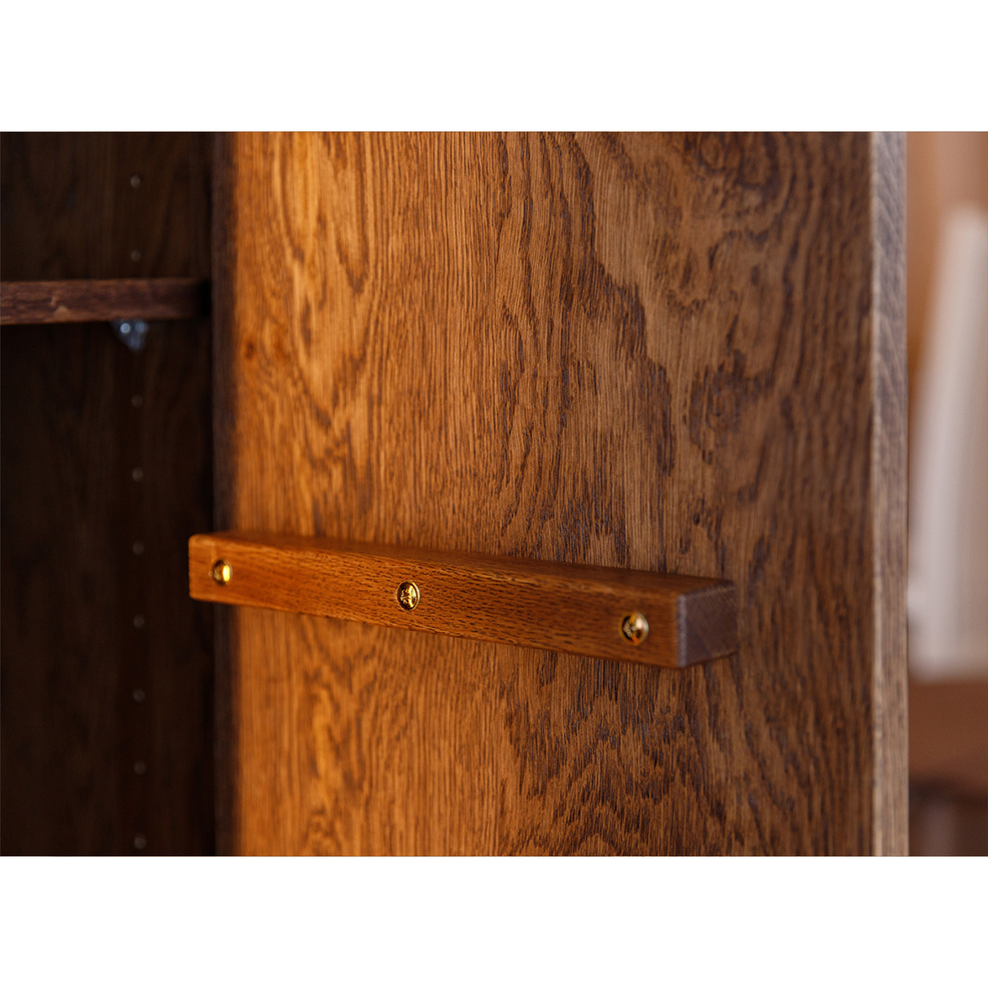 Vitrina Collodi 85x140cm, Materijal: Masivno Drvo Hrast