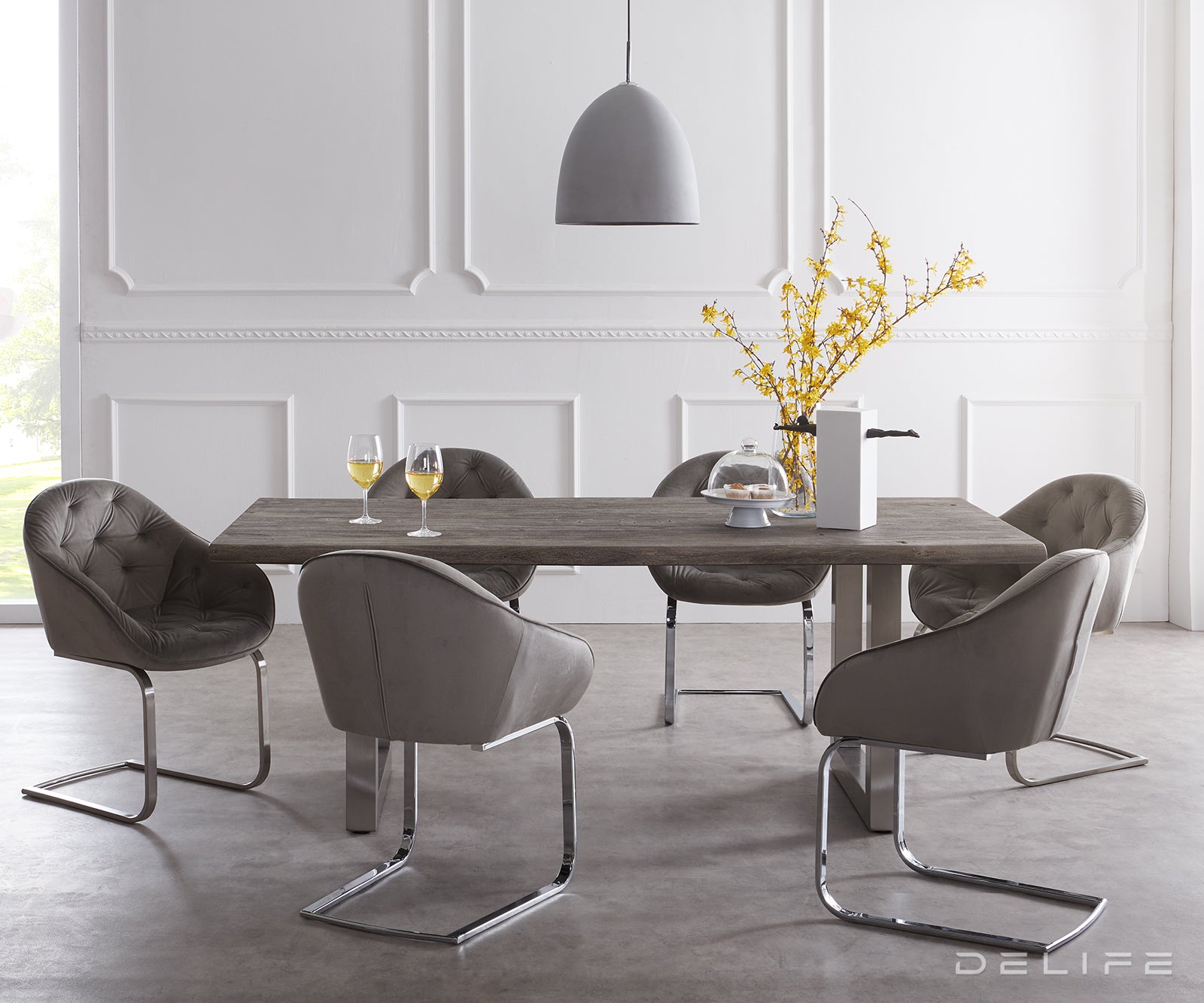 Blagovaonski stol Edge, Materijal: Bagrem, Debljina ploče: 3,5cm