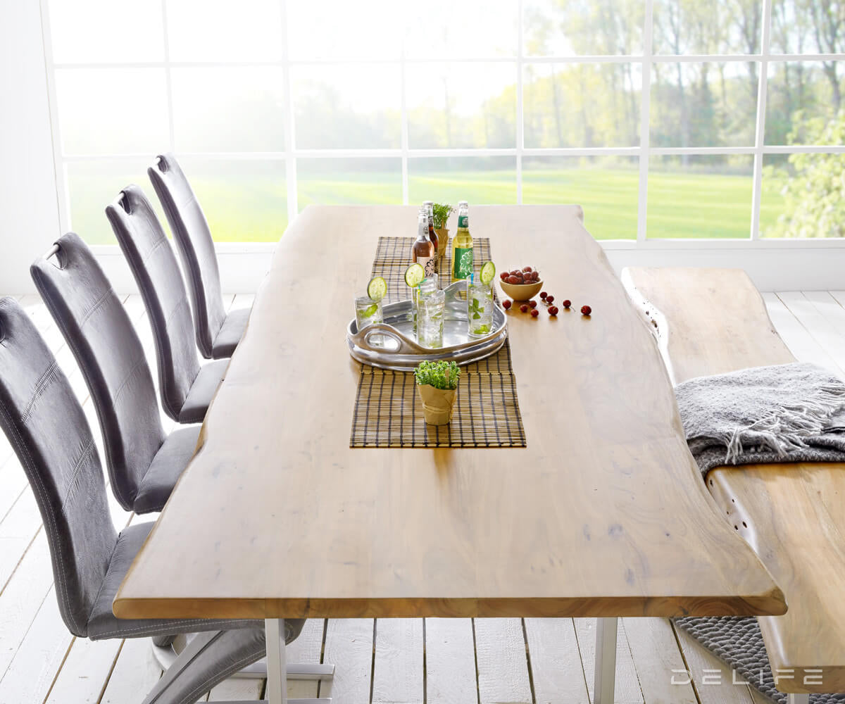 Blagovaonski stol Edge, Materijal: Bagrem, Debljina ploče: 3,5cm