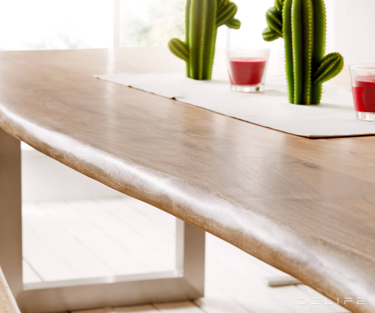 Blagovaonski stol Edge, Materijal: Bagrem, Debljina ploče: 3,5cm