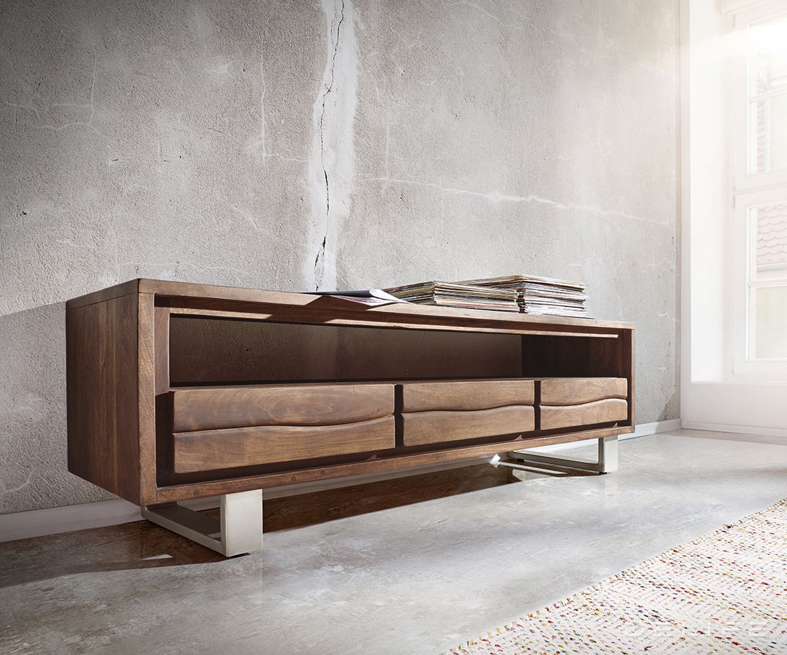 Komoda Live Edge, 3 ladice, 1 pretinac, Materijal: Bagrem