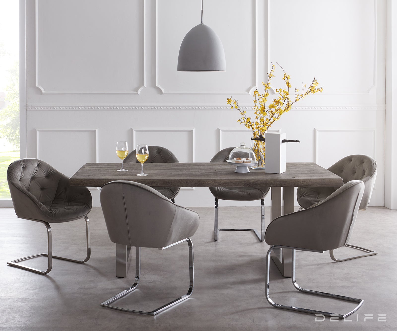 Blagovaonski stol Edge, Materijal: Bagrem, Debljina ploče: 5,5cm