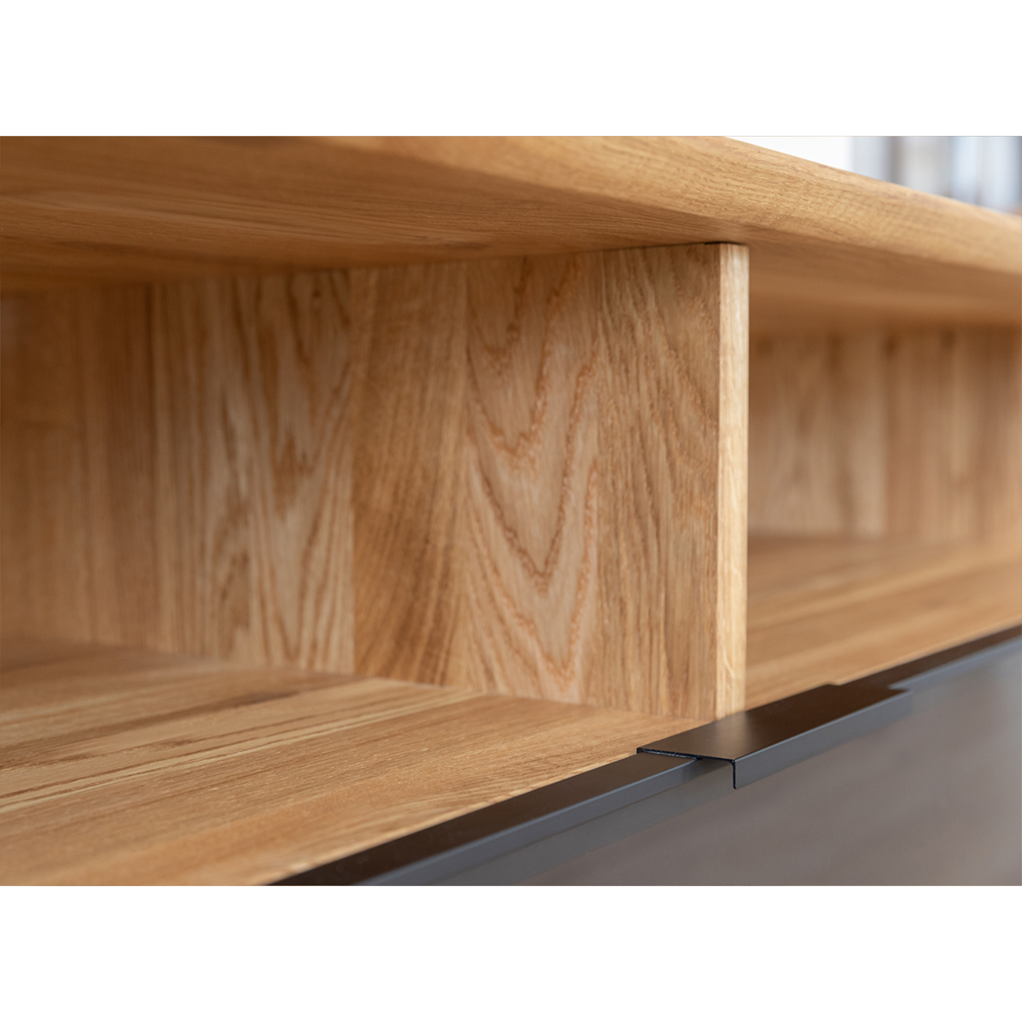 TV Komoda Modern Loft  160x50cm, Materijal: Masivno Drvo Hrast