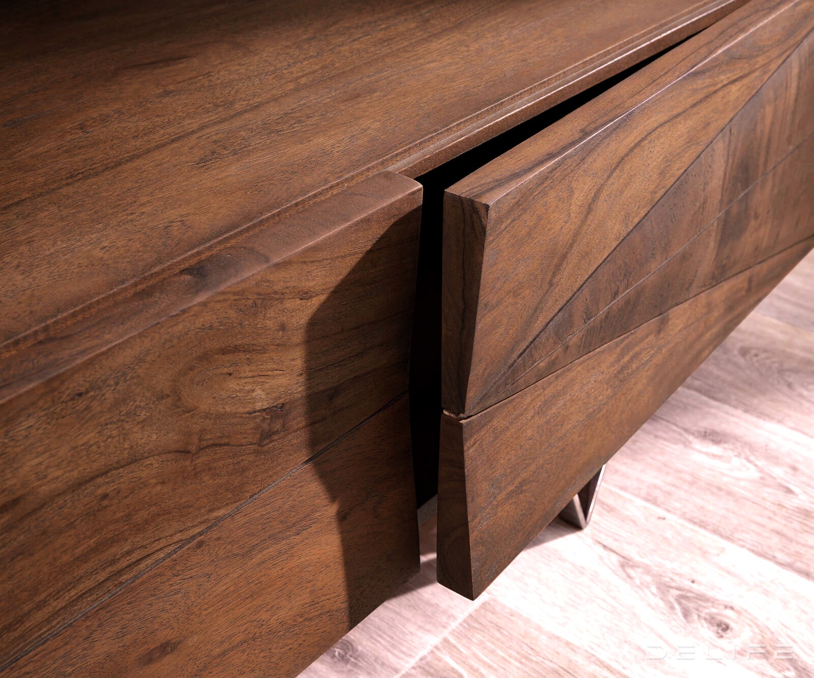 Komoda Designer Wyatt 175cm, Materijal: Bagrem