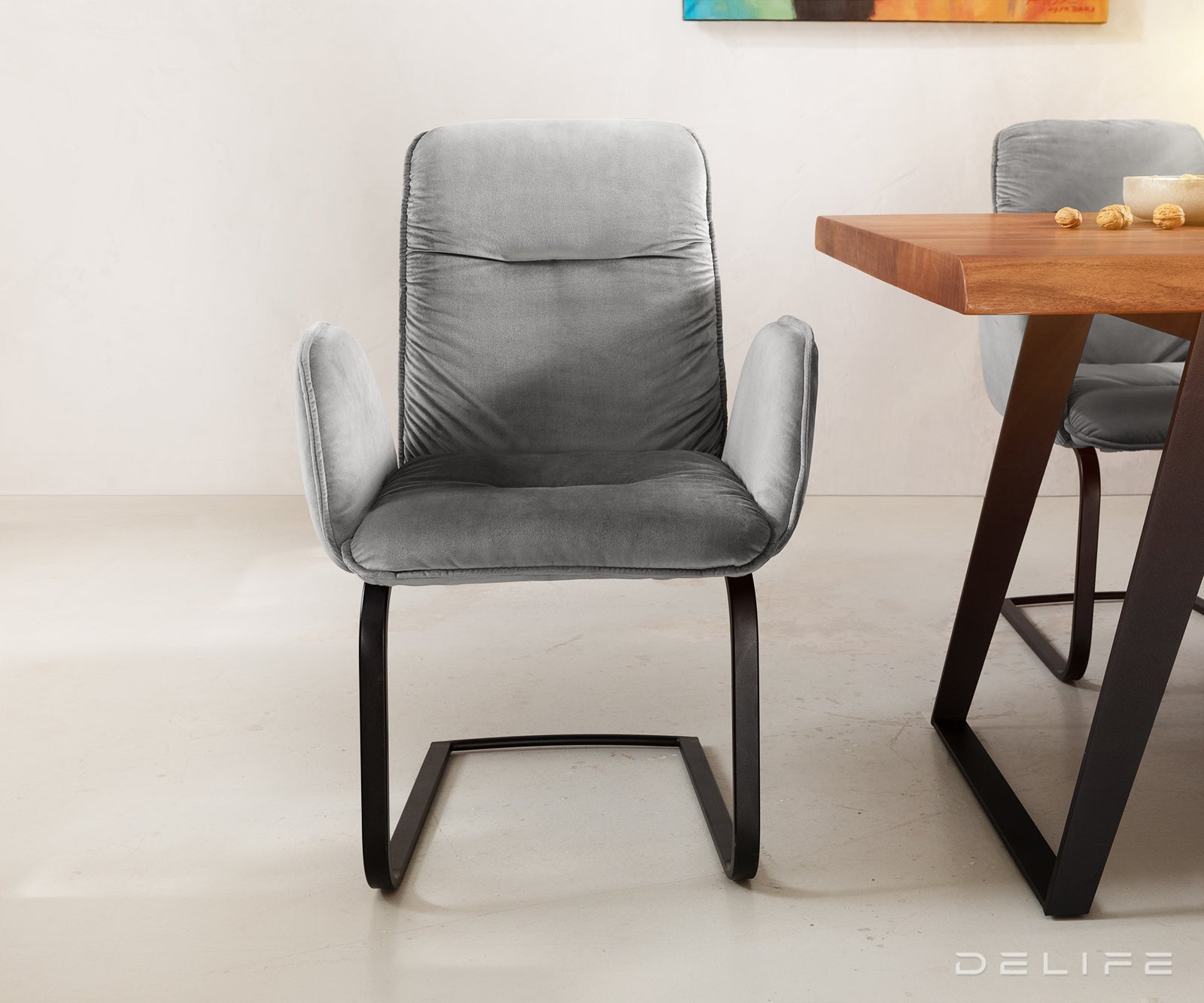 Blagovaonska stolica Vinja, Materijal: Baršun