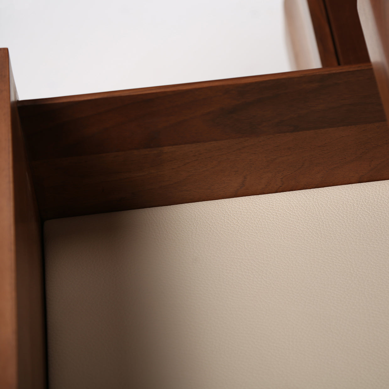 Komoda Antoni Alto 160x96cm, Materijal: Puno drvo Orah