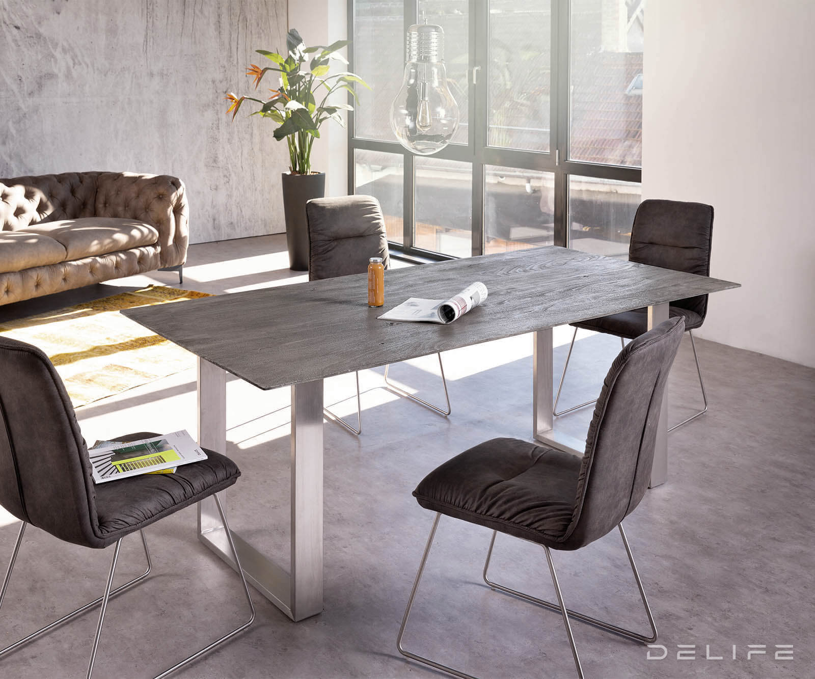 Blagovaonski stol Edge 2, Materijal: Bagrem