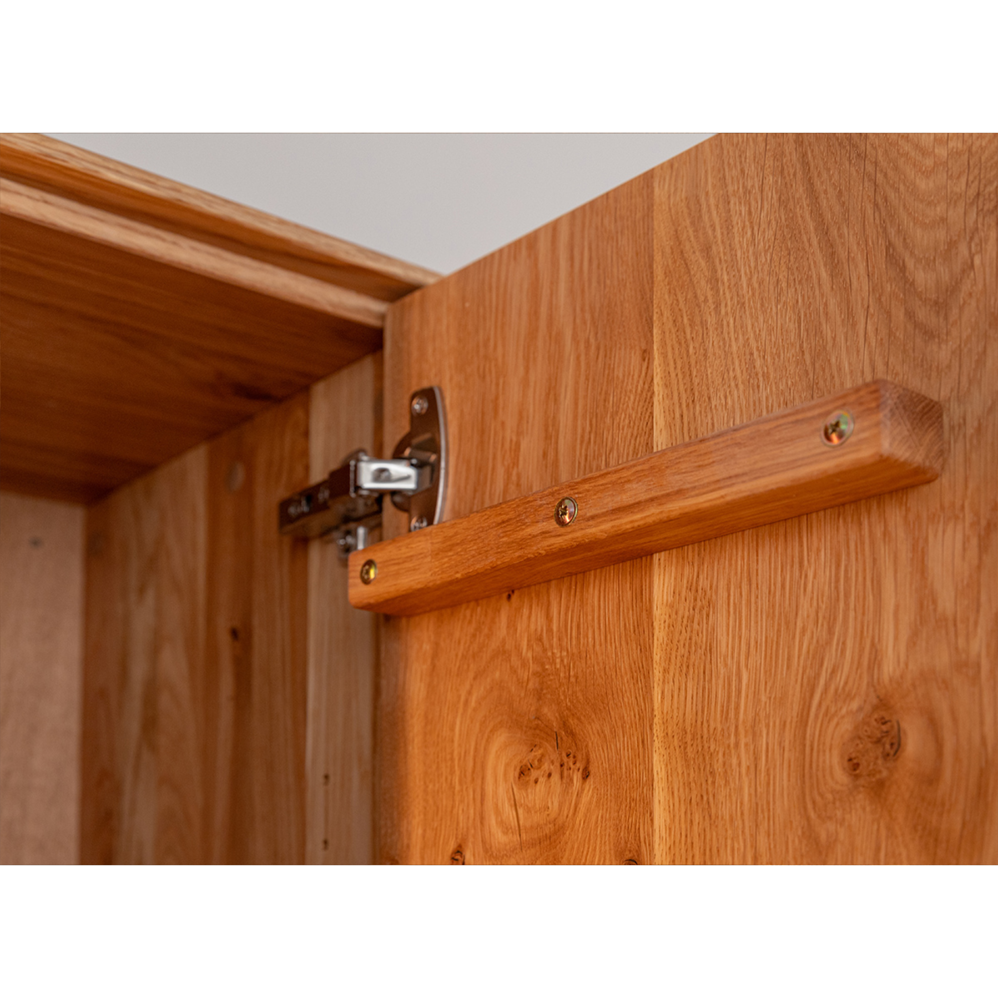 Vitrina Collodi 84,50x205cm, Materijal: Masivno Drvo Hrast