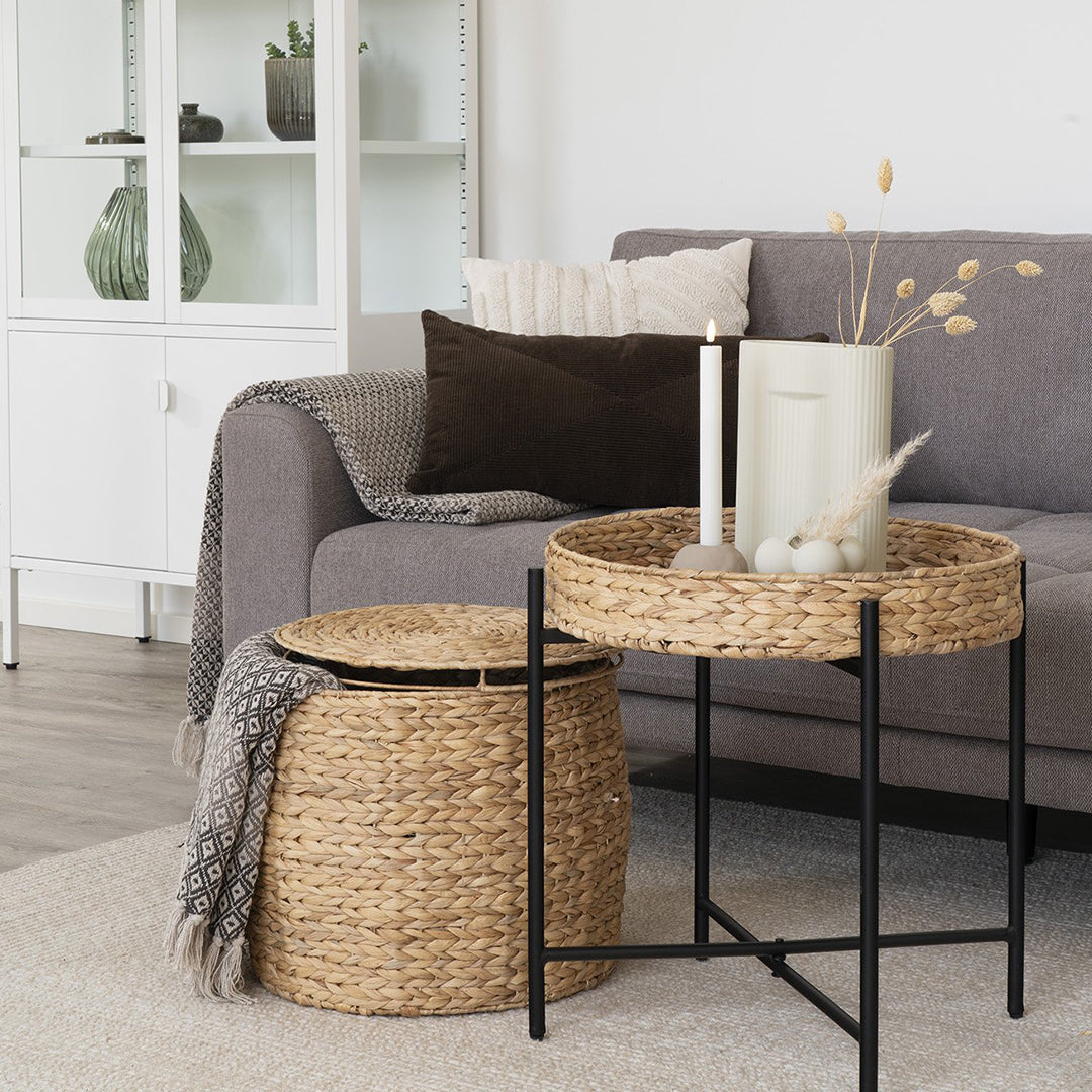 Pomoćni stolić Delia, Materijal: Ratan