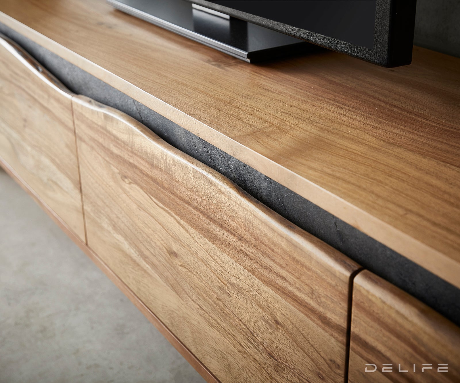 Komoda Stonegrace 220x35cm, Materijal: Bagrem