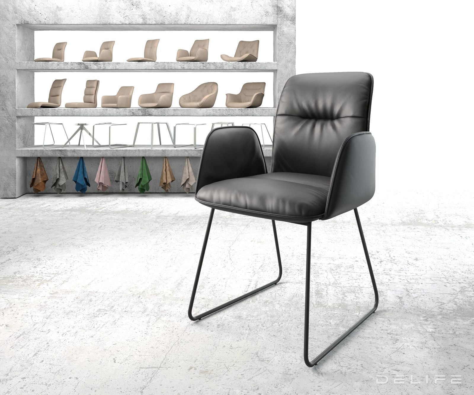 Blagovaonska stolica Vinja, Materijal: Koža