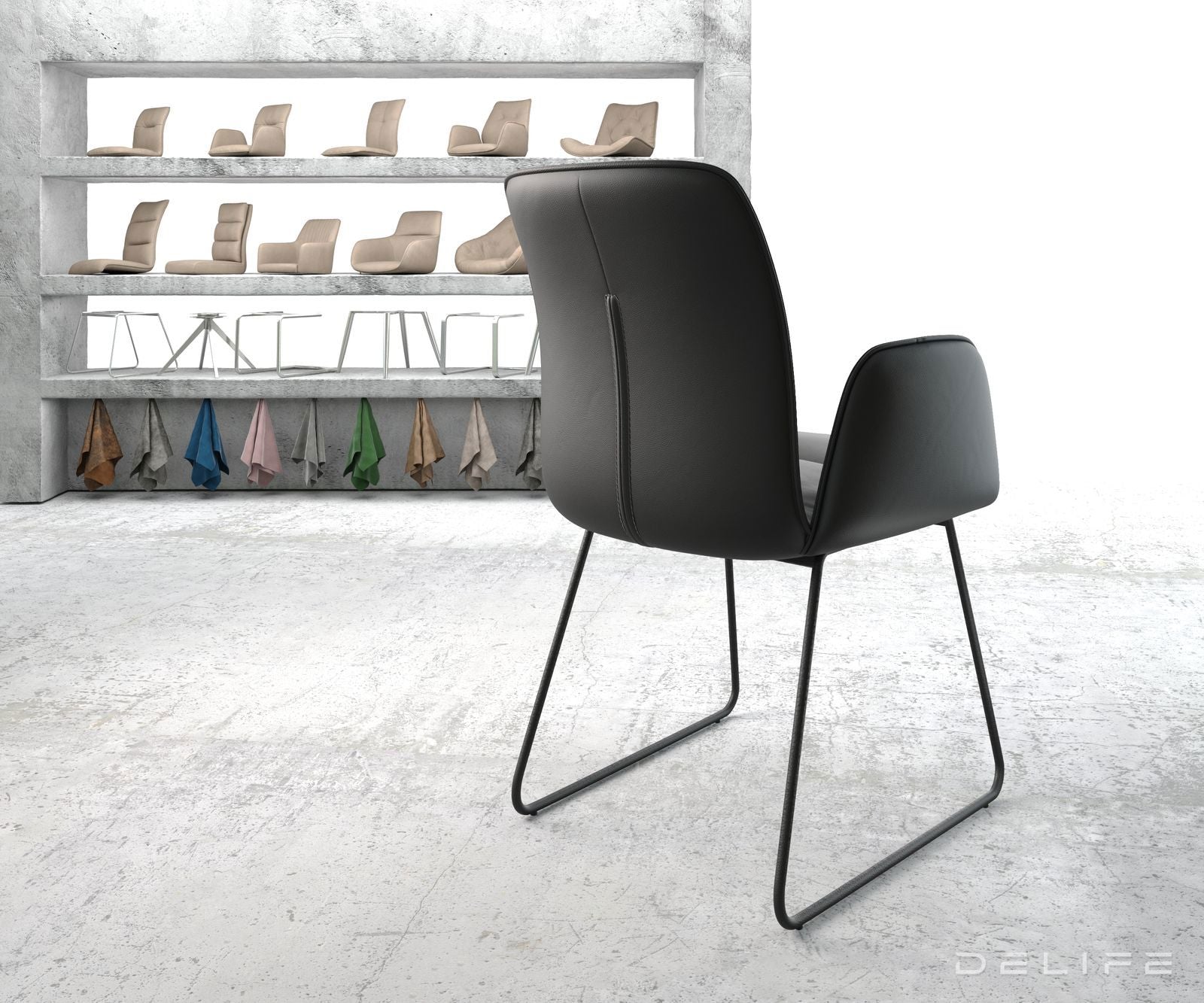 Blagovaonska stolica Vinja, Materijal: Koža