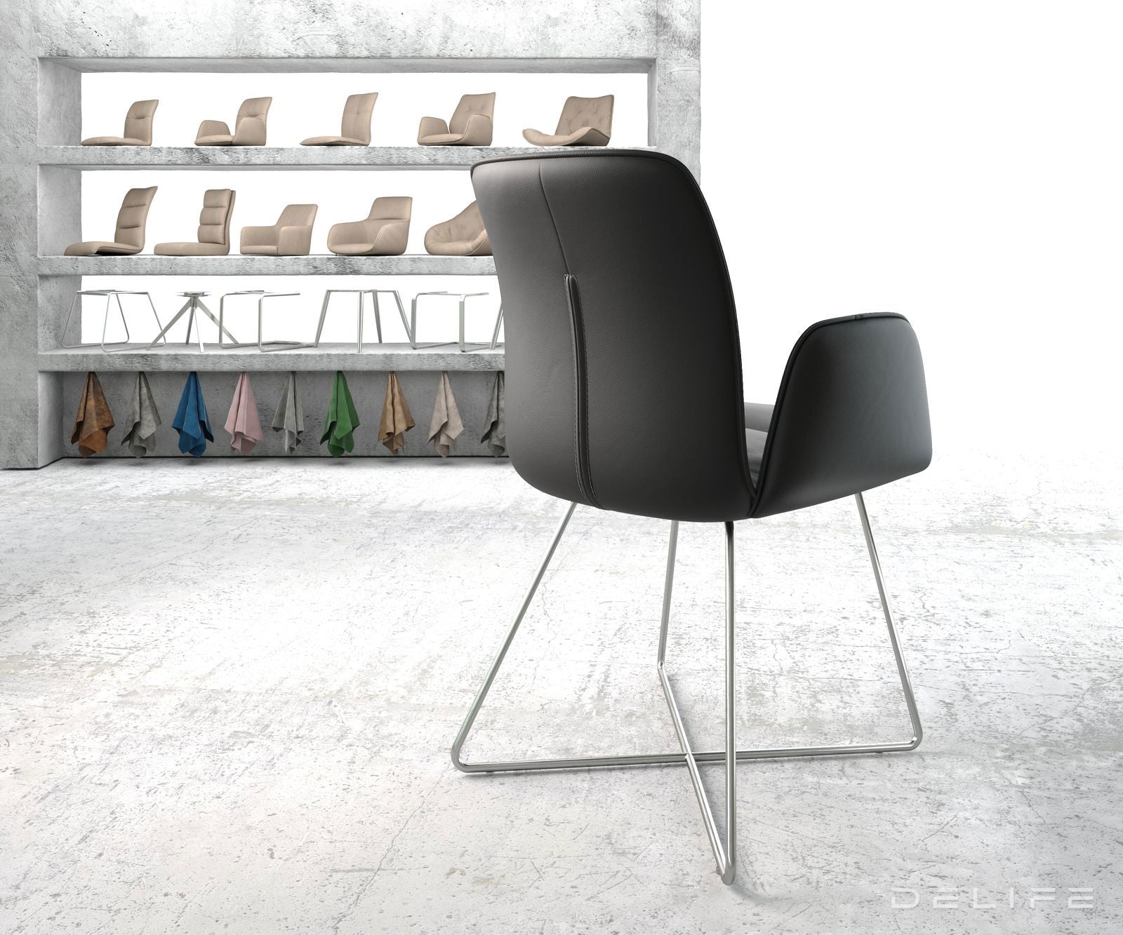 Blagovaonska stolica Vinja, Materijal: Koža