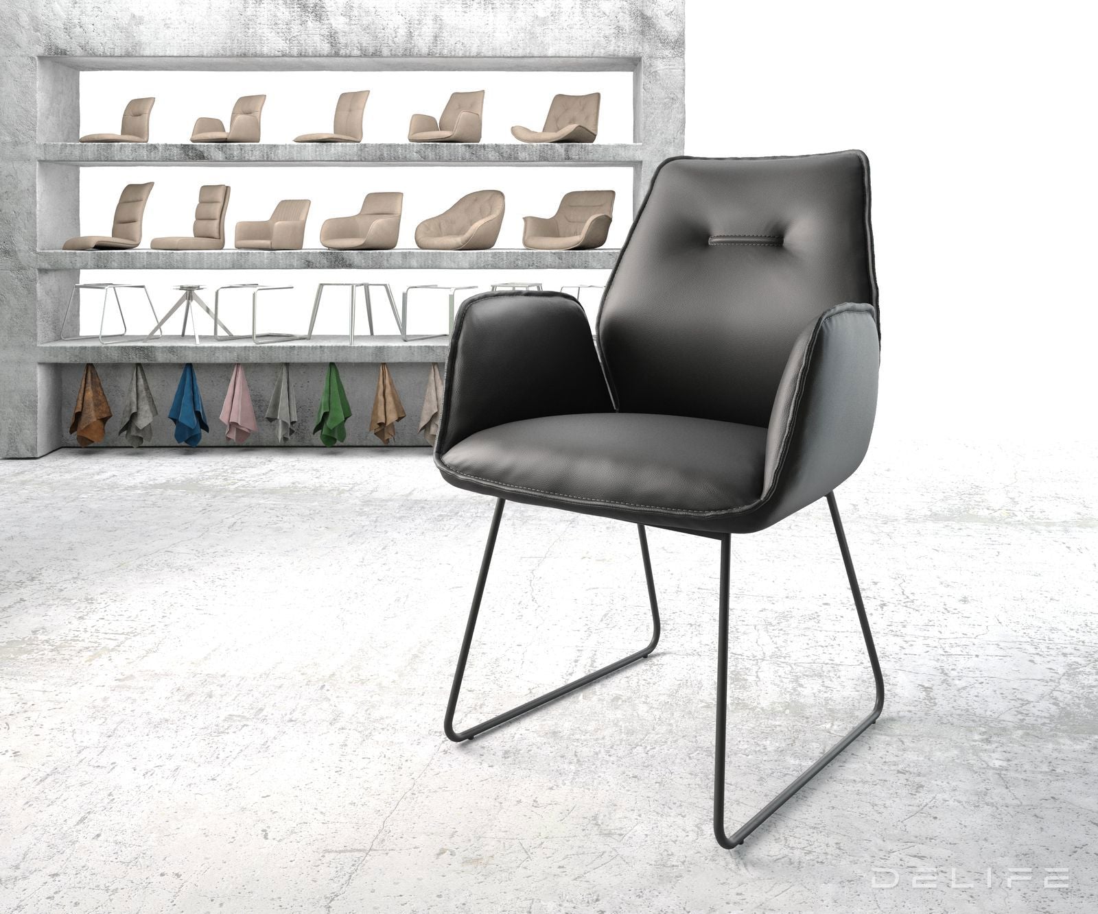 Blagovaonska stolica Zoa, Materijal: Koža