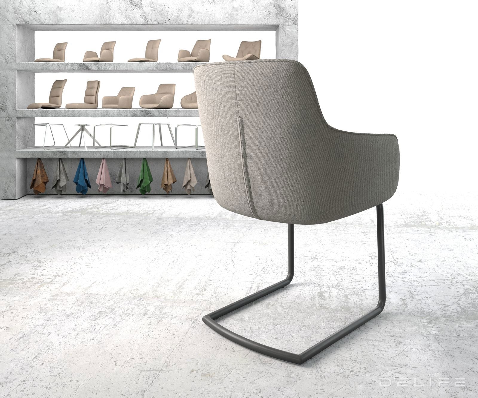 Blagovaonska stolica Pejo, Materijal: Ravno tkanje