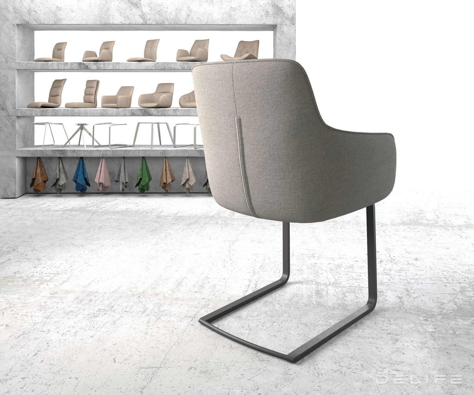 Blagovaonska stolica Pejo, Materijal: Ravno tkanje